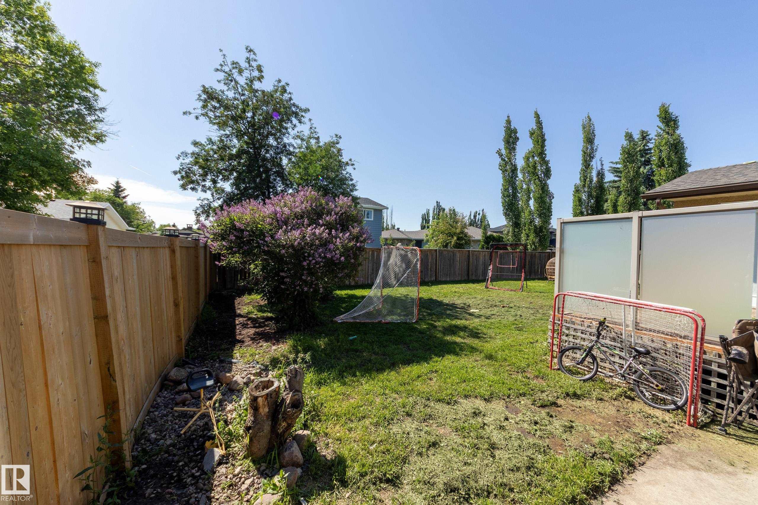 Photo 35 at 17328 106 Street NW, Baturyn, Edmonton