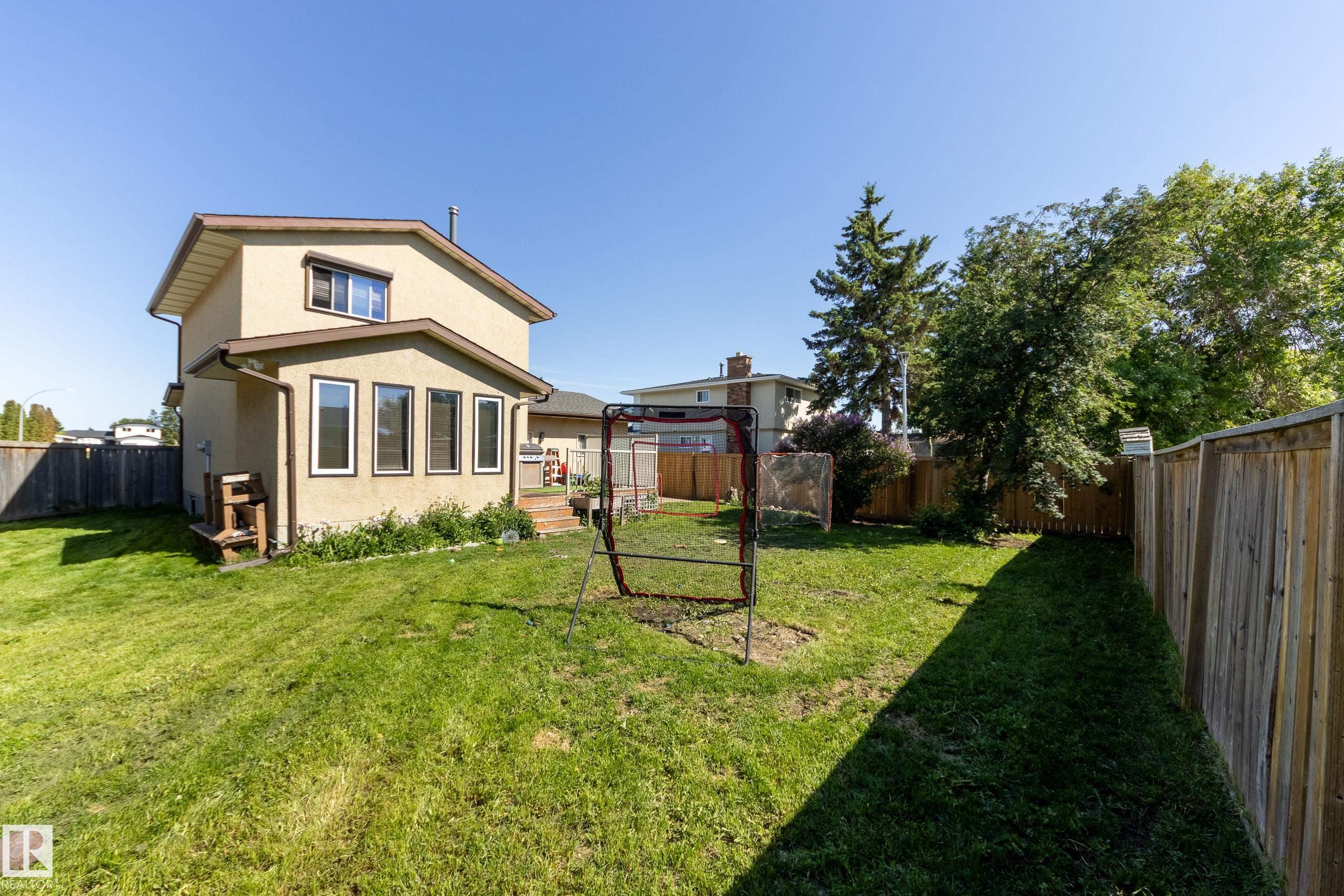 Photo 40 at 17328 106 Street NW, Baturyn, Edmonton
