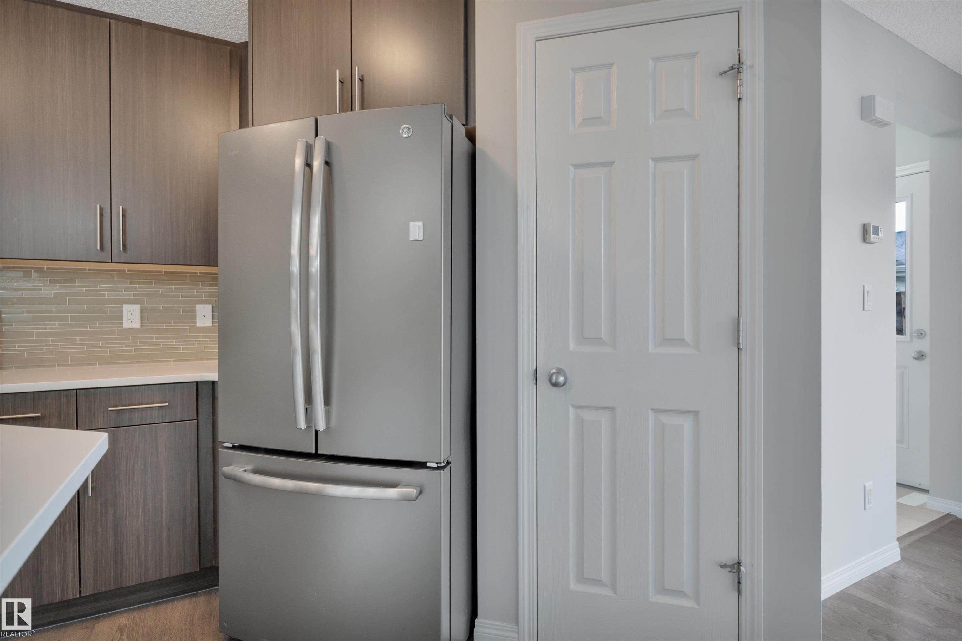 Photo 13 at 2801 Coughlan Green green SW, Chappelle Area, Edmonton