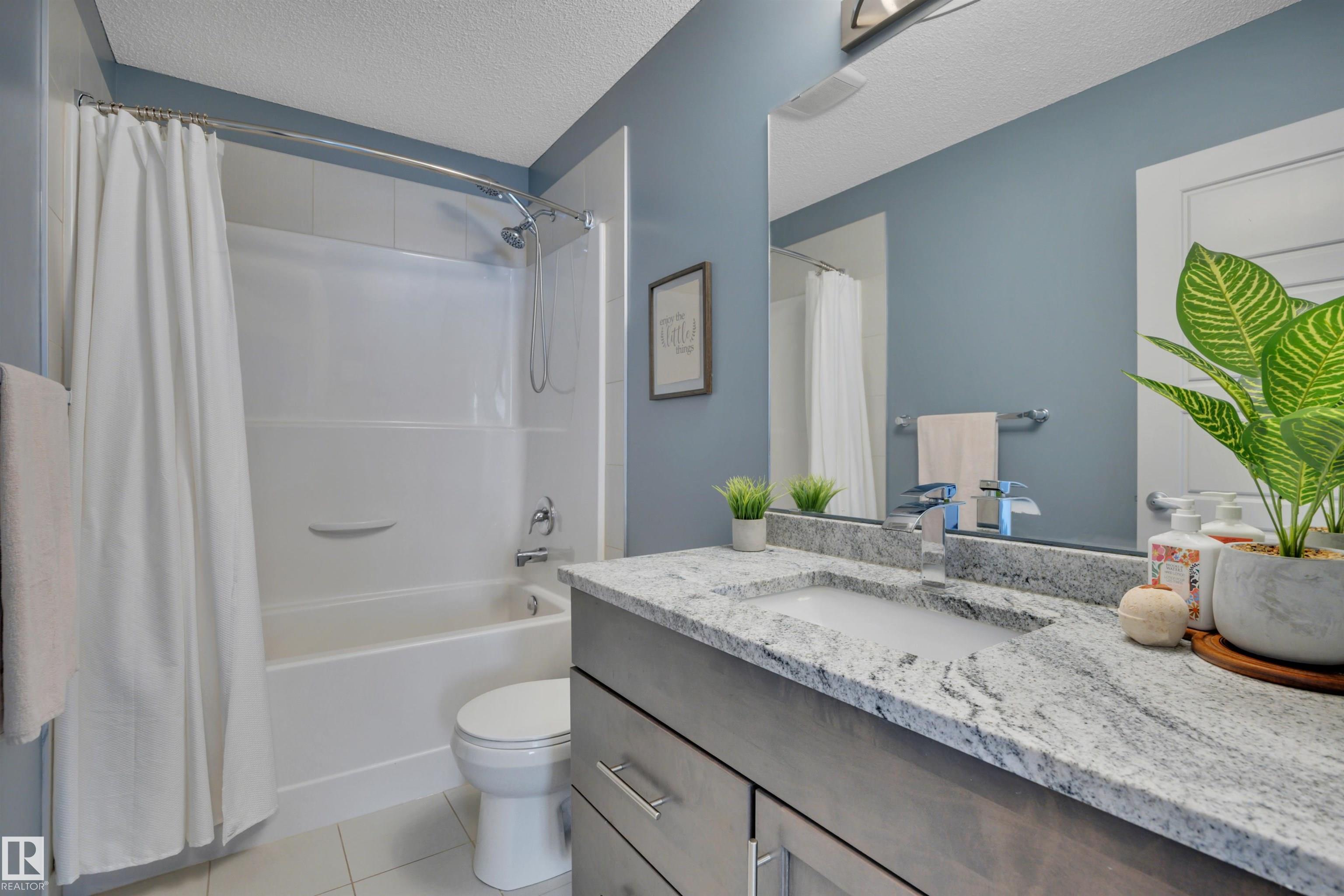 Photo 12 at 14 Mckenzie Close, Meadowview Park, Leduc