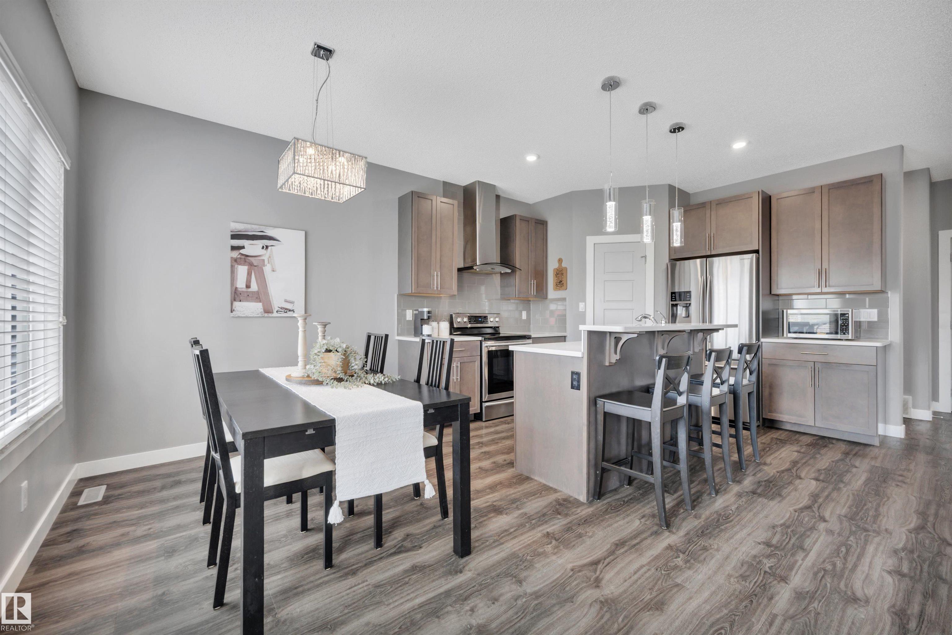 14 Mckenzie Close, Meadowview Park, Leduc