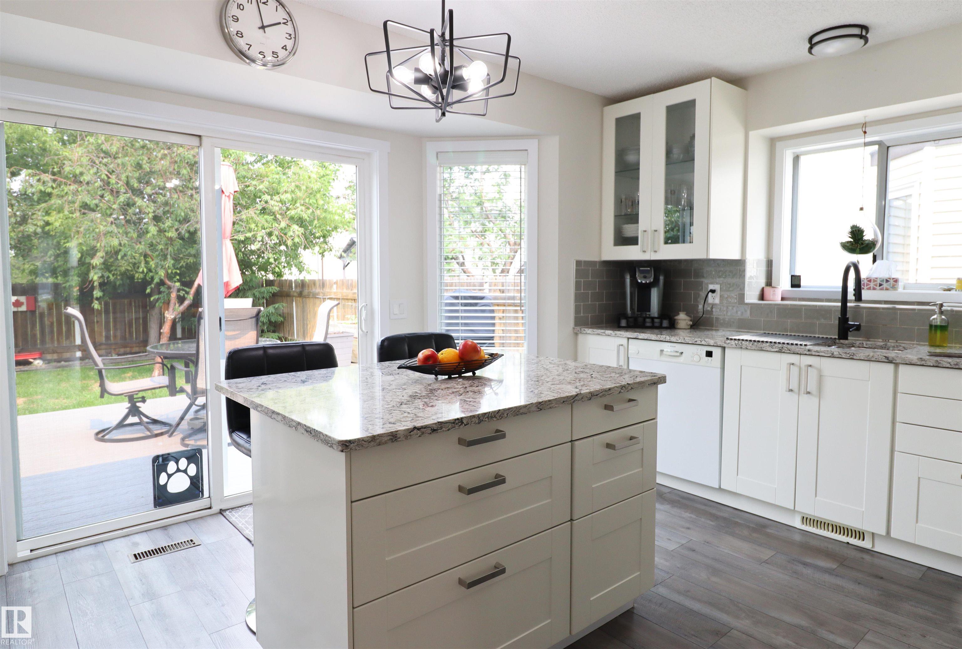 Photo 8 at 20 Aberdeen Way, St. Andrews, Stony Plain