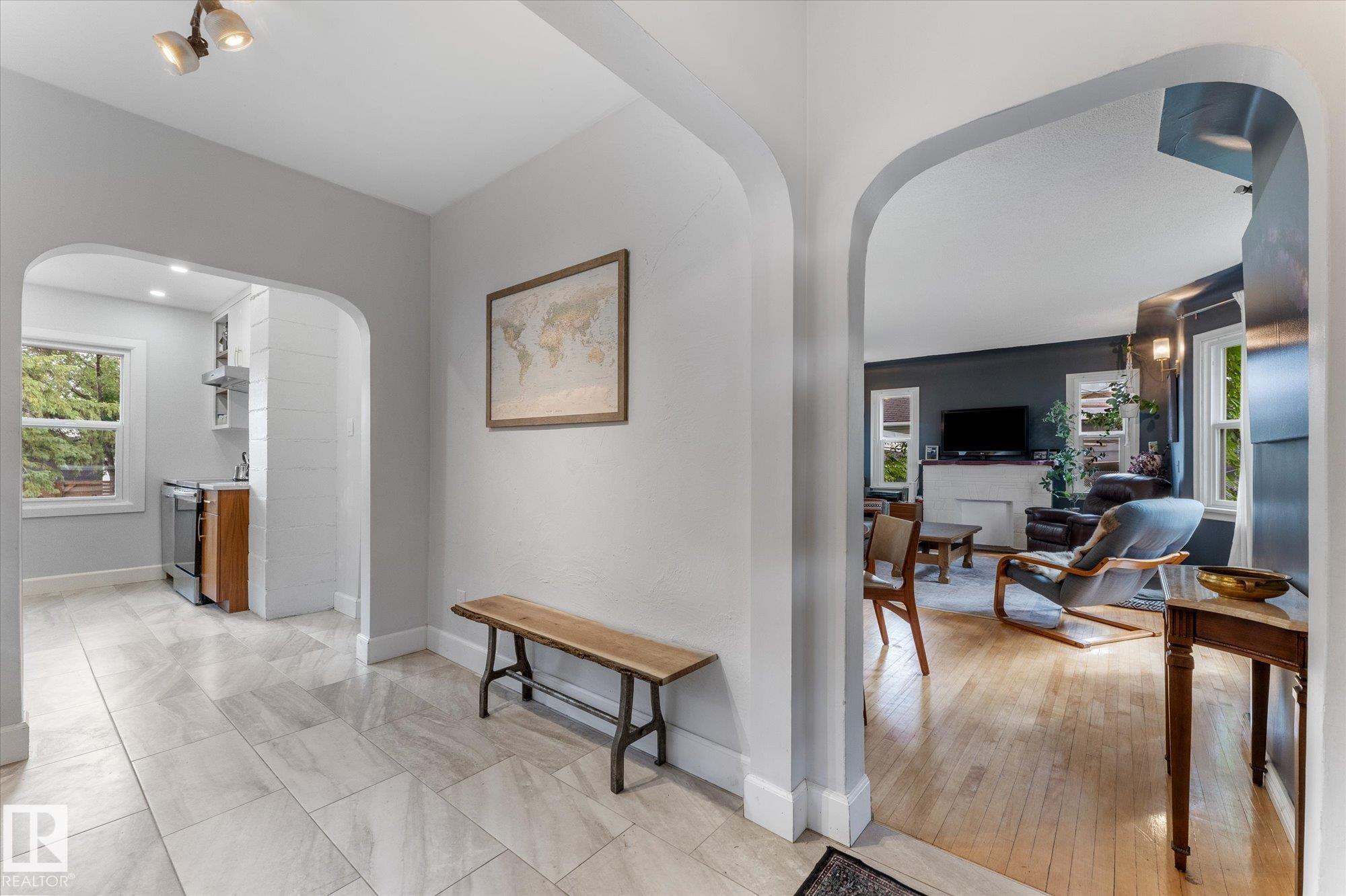Photo 12 at 10947 116 Street NW, Queen Mary Park, Edmonton
