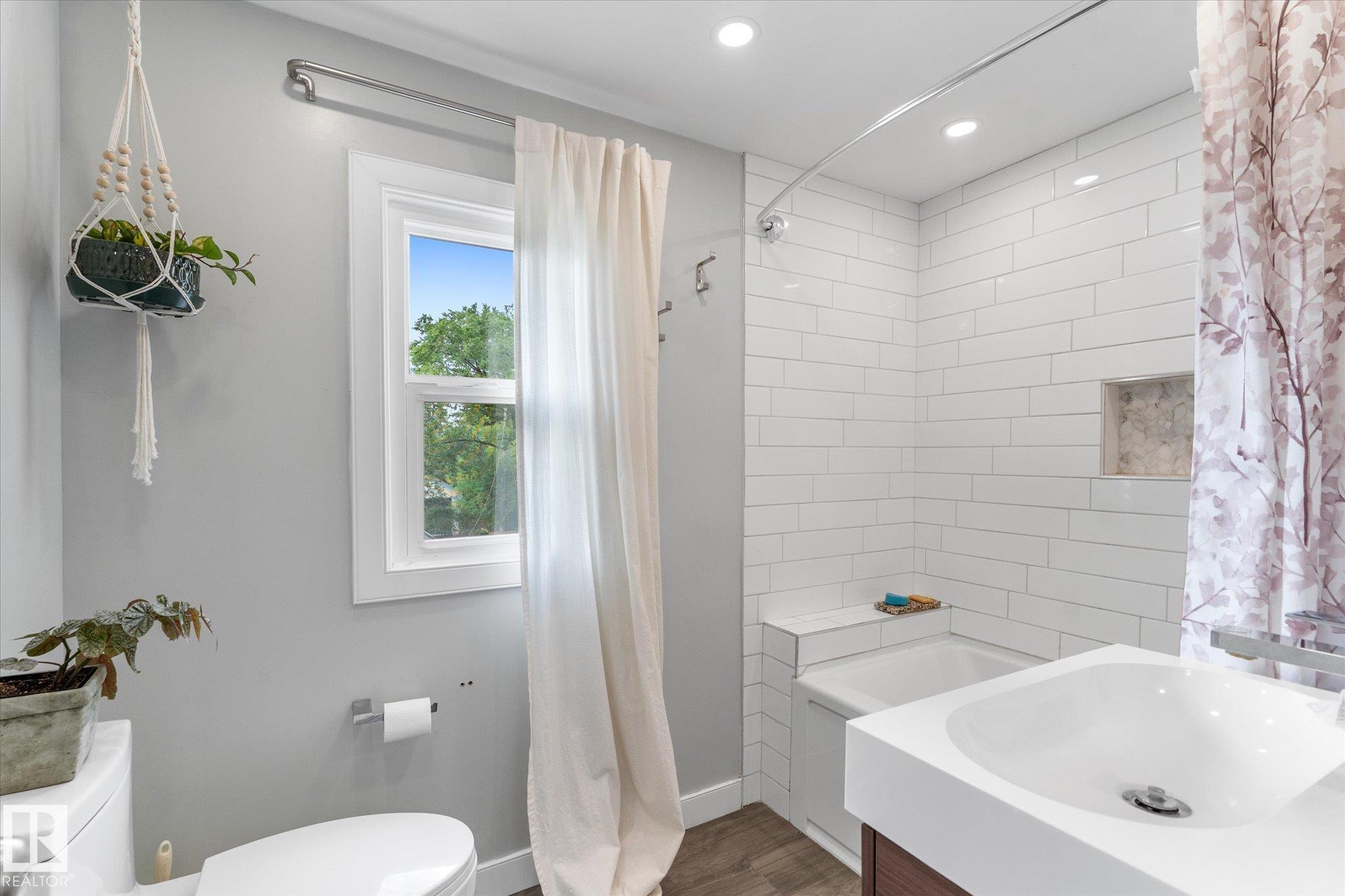 Photo 27 at 10947 116 Street NW, Queen Mary Park, Edmonton