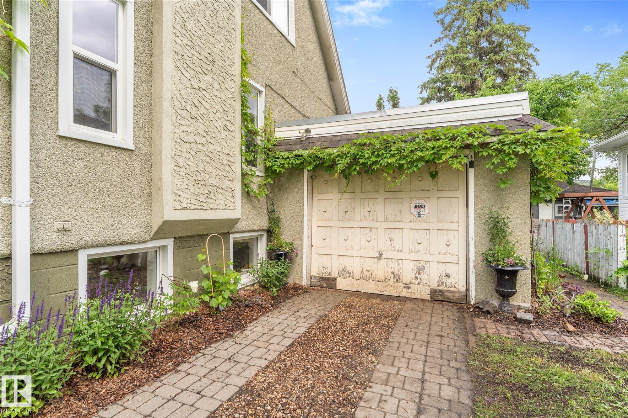 Photo 41 at 10947 116 Street NW, Queen Mary Park, Edmonton