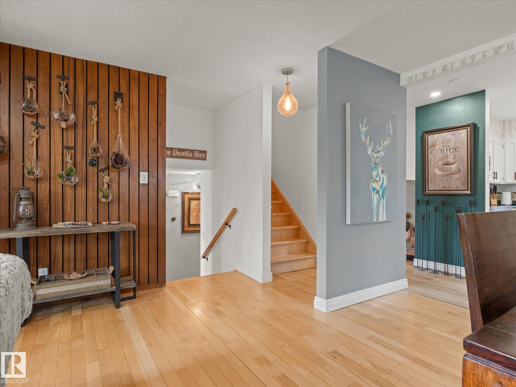 https://zimg.paragon.ice.com/ParagonImages/Property/PM/RAE/225409378/12/0/0/4cd78b8fd4280b8d78304118fa7e1609/1/3bf48a60b6e16e24a3c273a05d083d31/225409378-d86f53a3-1382-468c-87b3-d6d709a2a92f.JPG