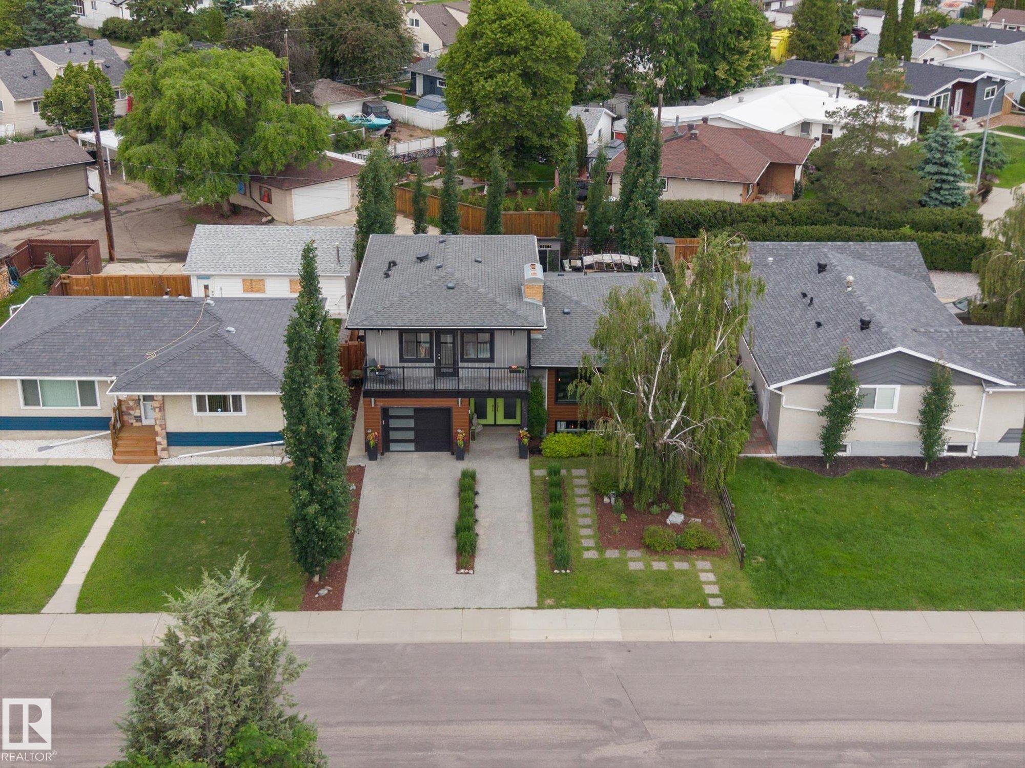 https://zimg.paragon.ice.com/ParagonImages/Property/PM/RAE/225409378/39/0/0/770915e640a02695600173cec5e94597/1/3bf48a60b6e16e24a3c273a05d083d31/225409378-b6afd084-de35-4c16-b540-f5d8d583ab4c.JPG
