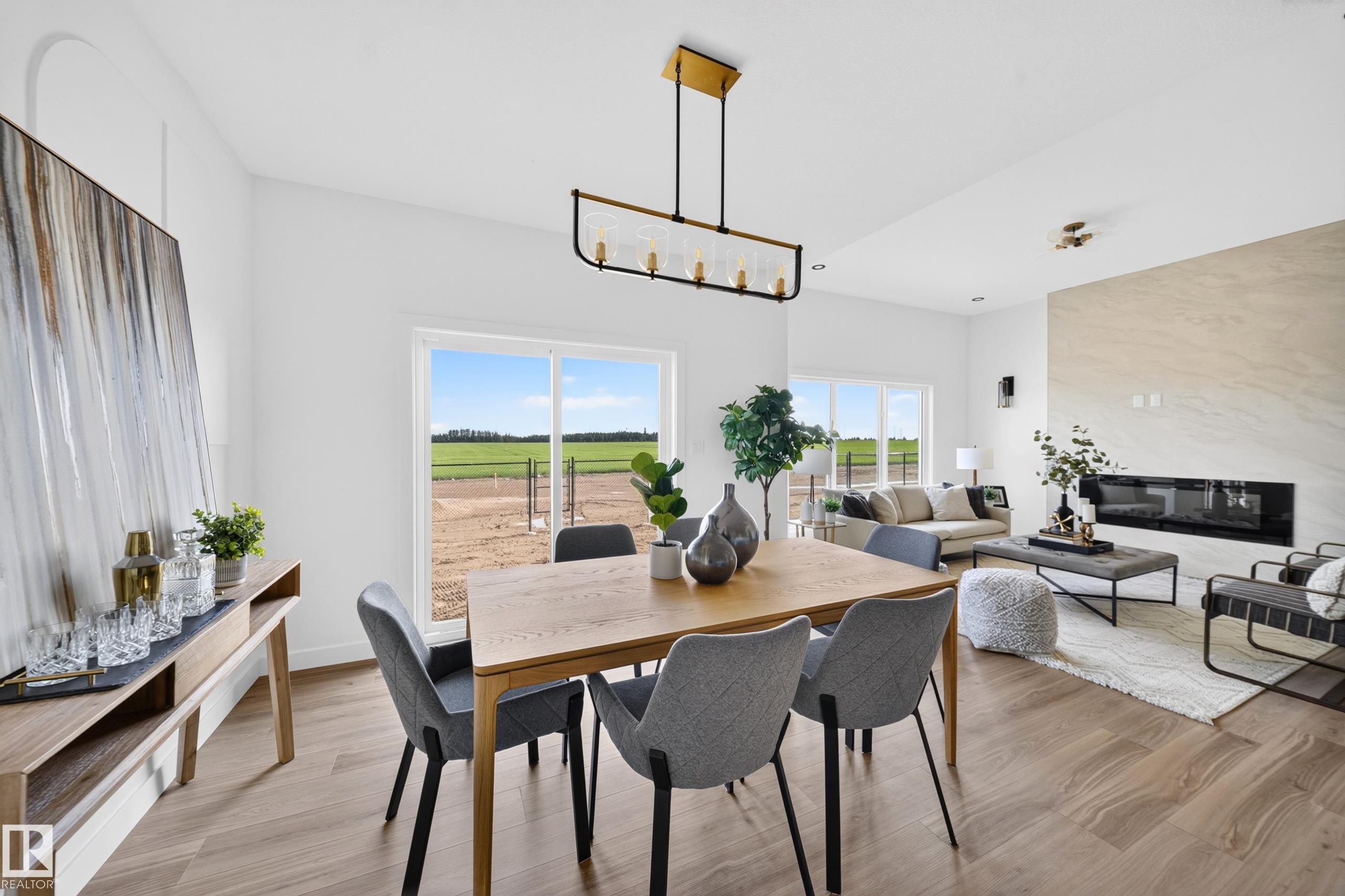 Photo 12 at 523 Ashgrove Circle, Anderson, Leduc