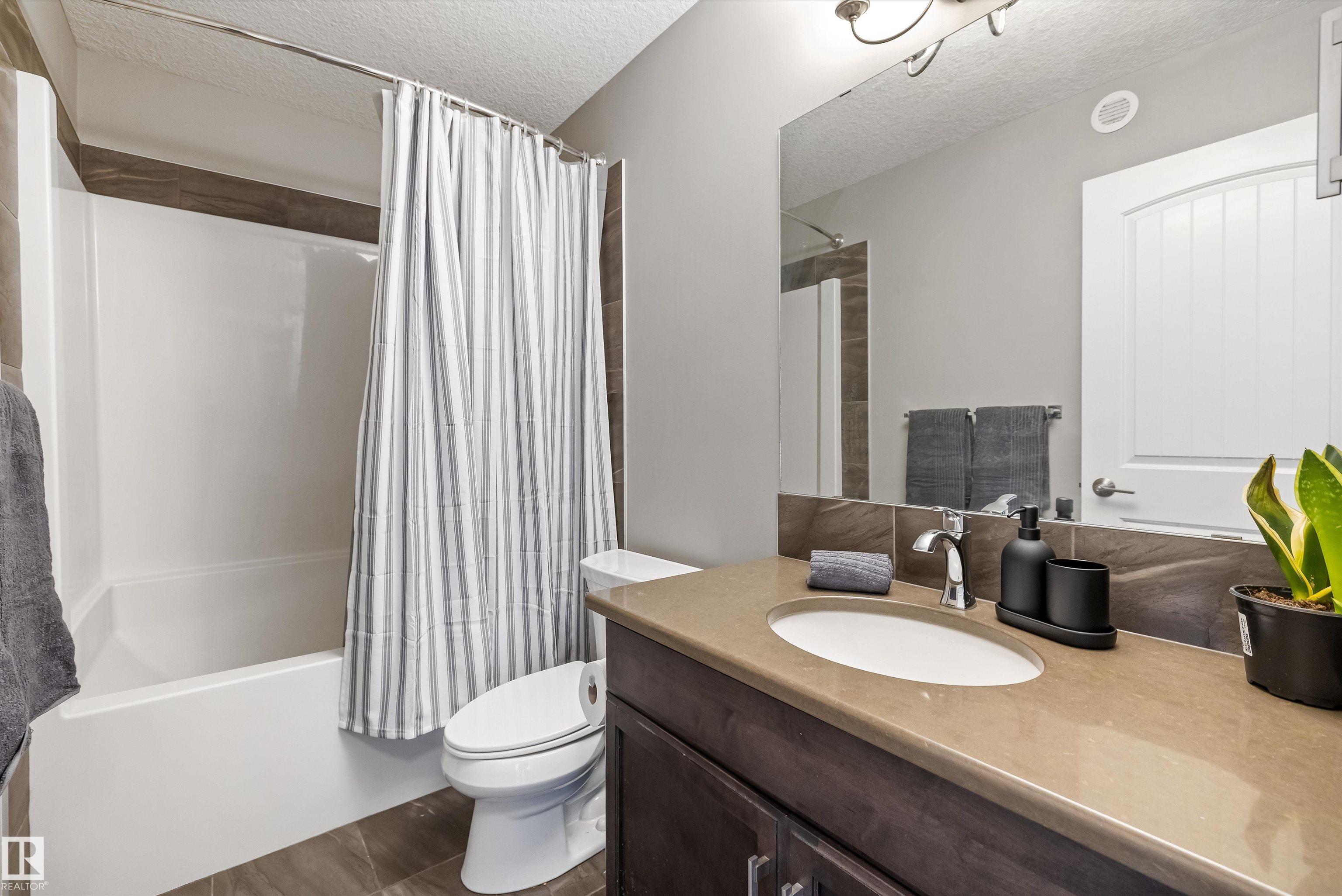 Photo 23 at 153 Sturtz Bend, Southfork, Leduc