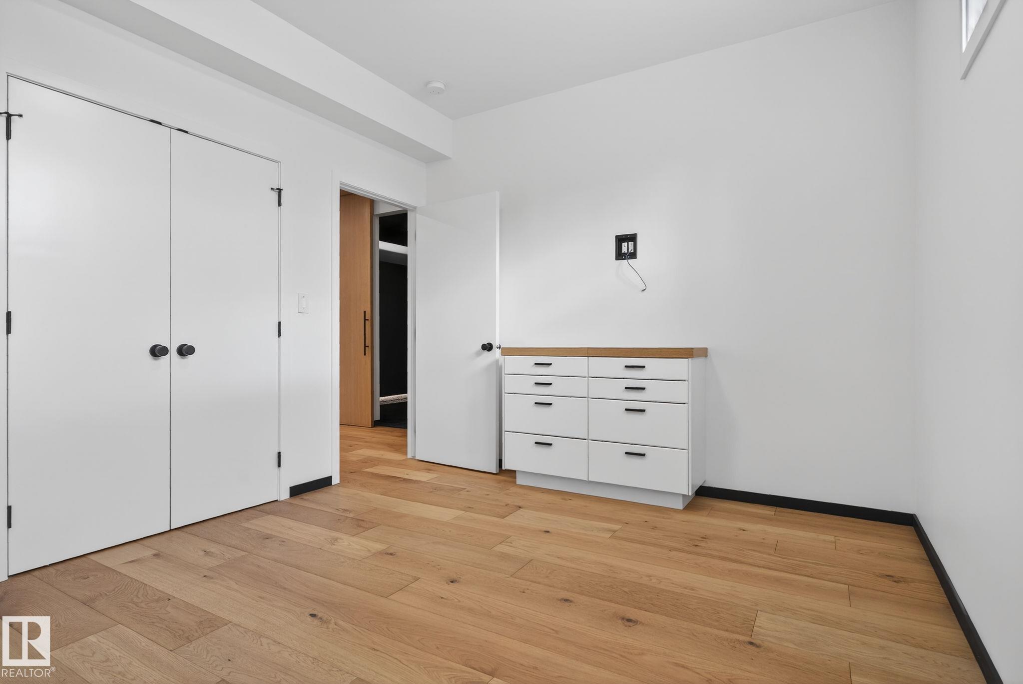Photo 56 at 104 Edgewater Circle, Southfork, Leduc