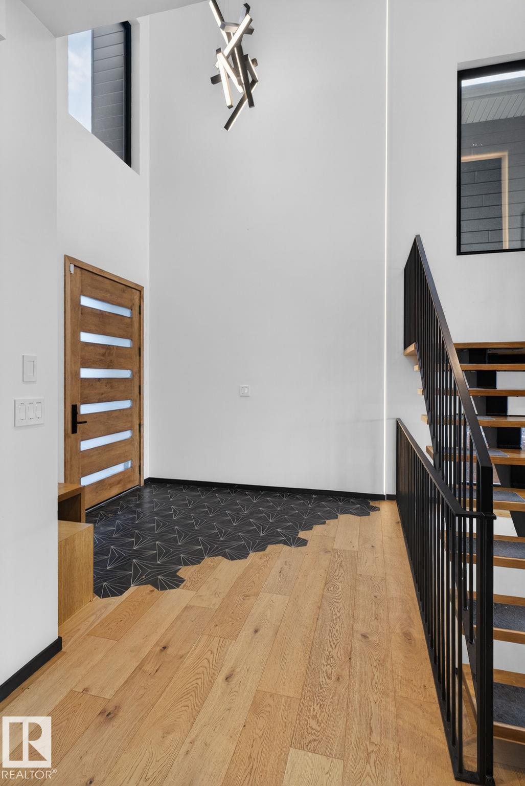 Photo 7 at 104 Edgewater Circle, Southfork, Leduc