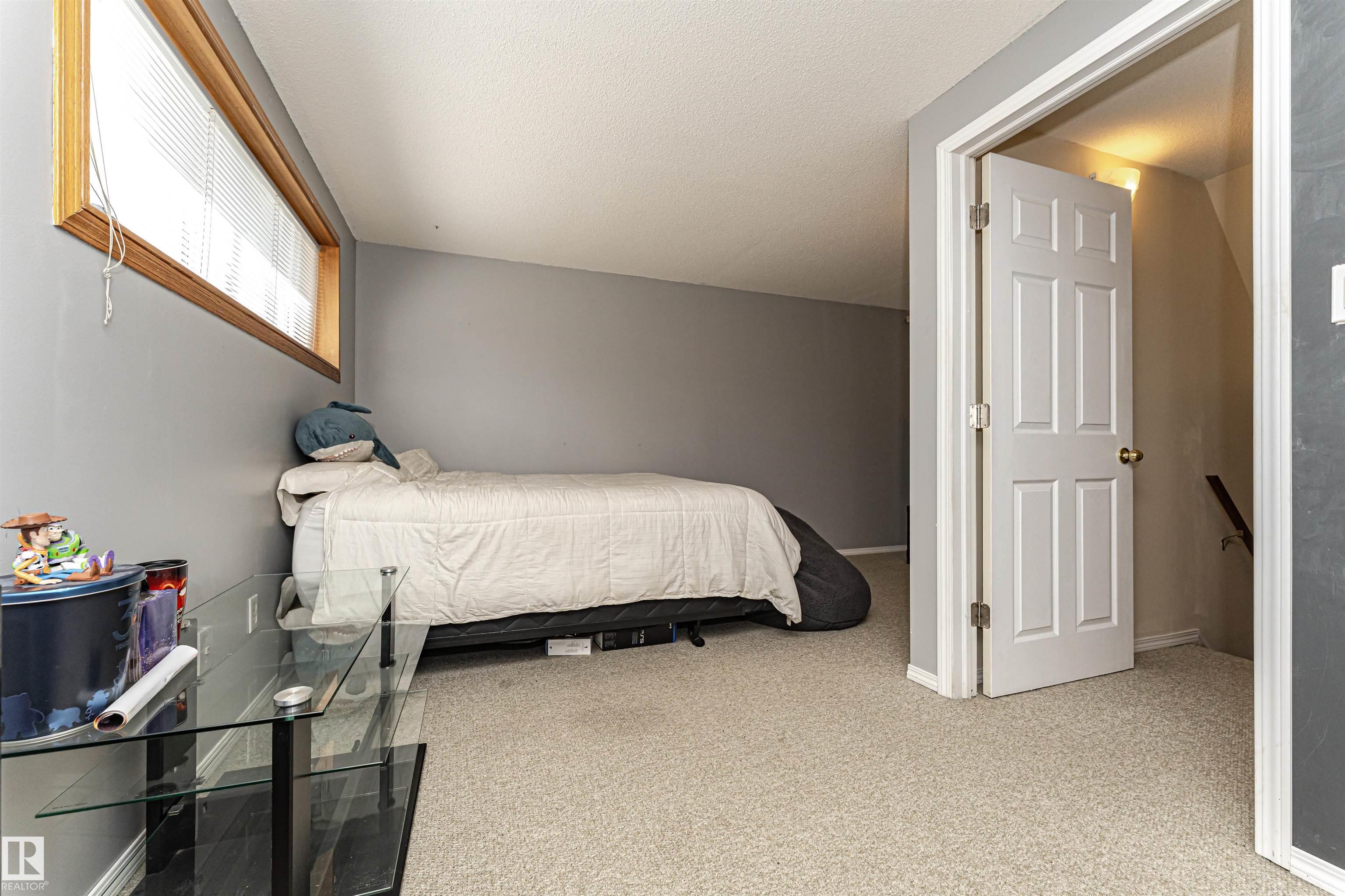 Photo 11 at 505 Sunnydale Road, Morinville