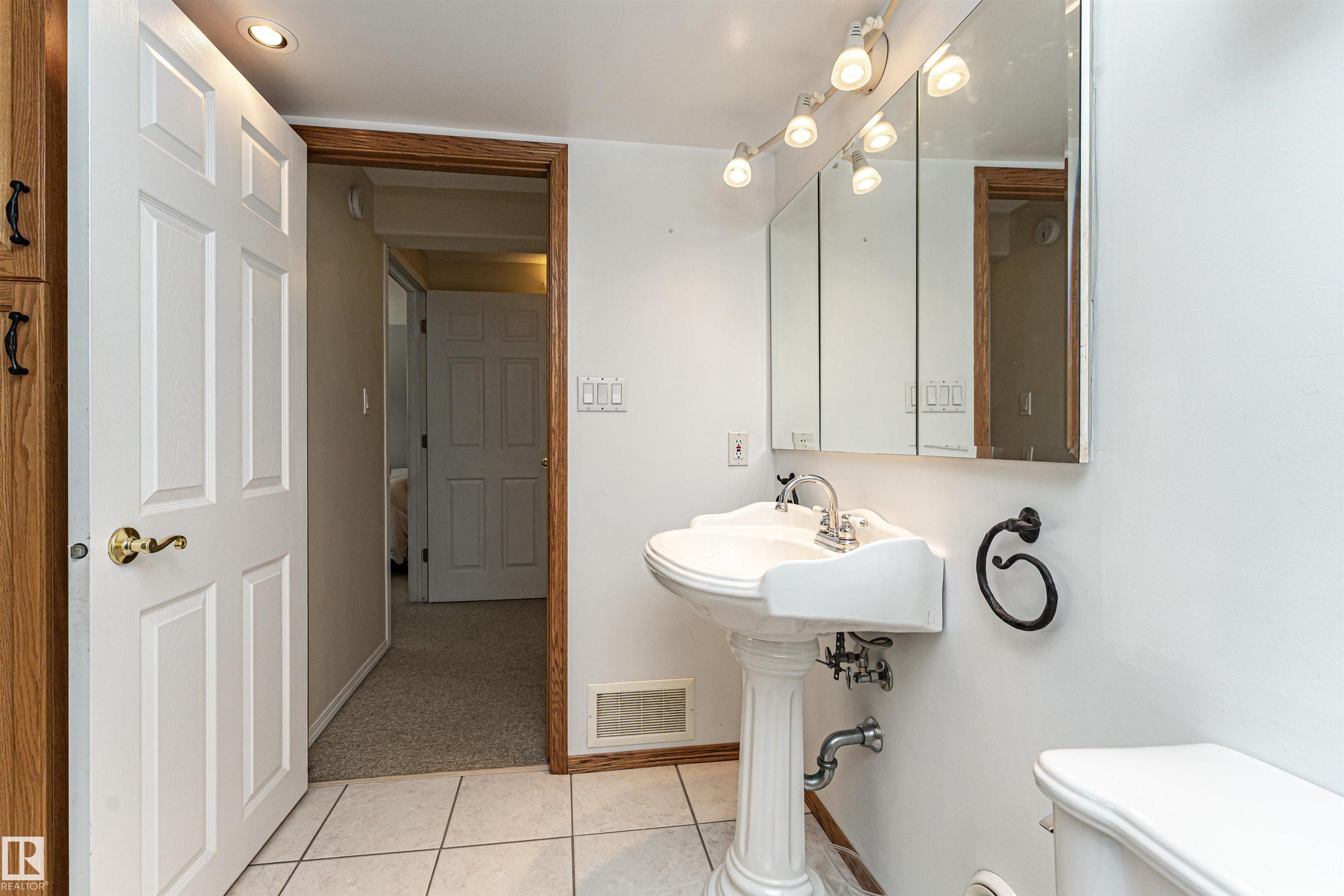 Photo 17 at 505 Sunnydale Road, Morinville