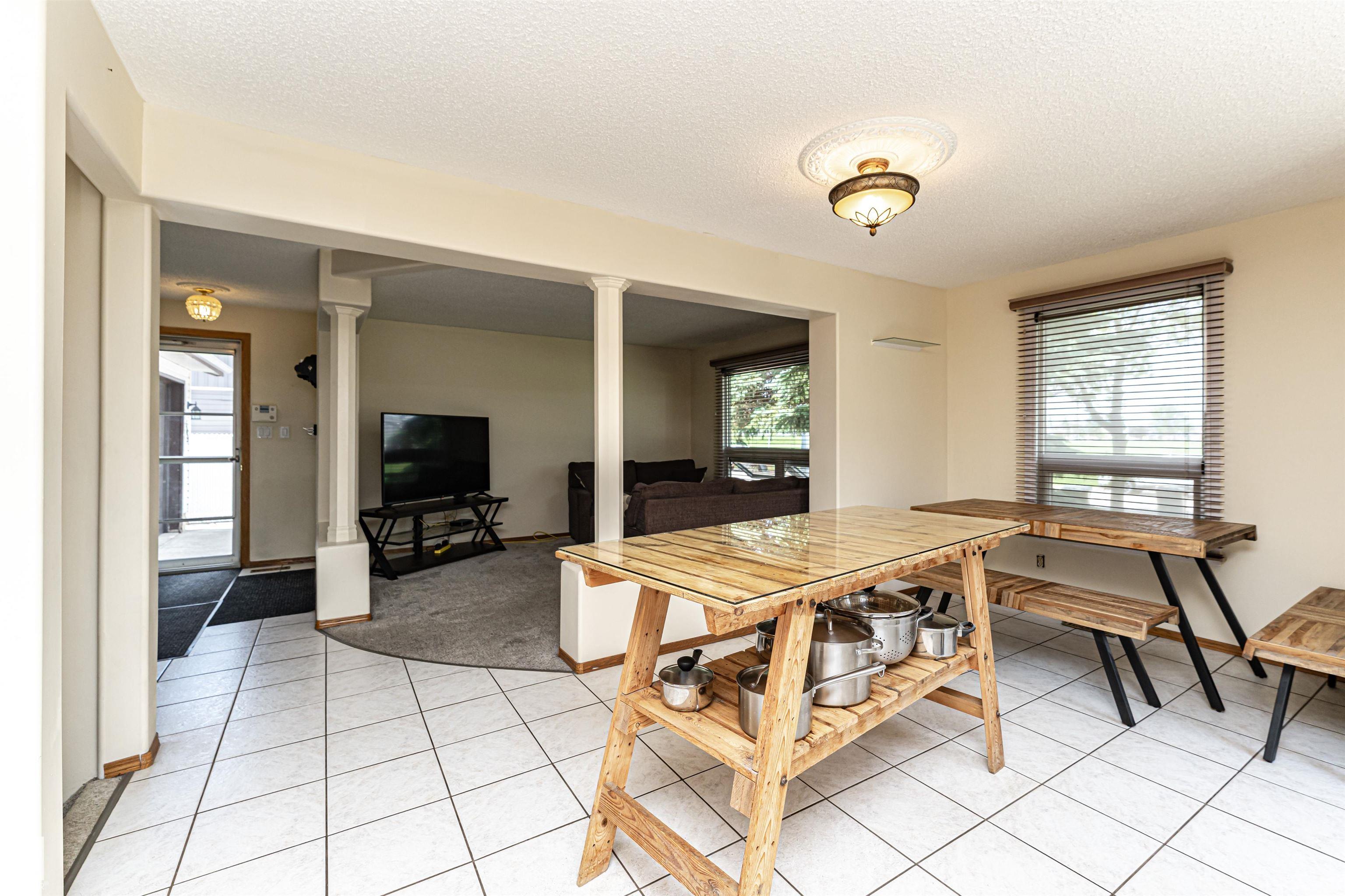 Photo 22 at 505 Sunnydale Road, Morinville