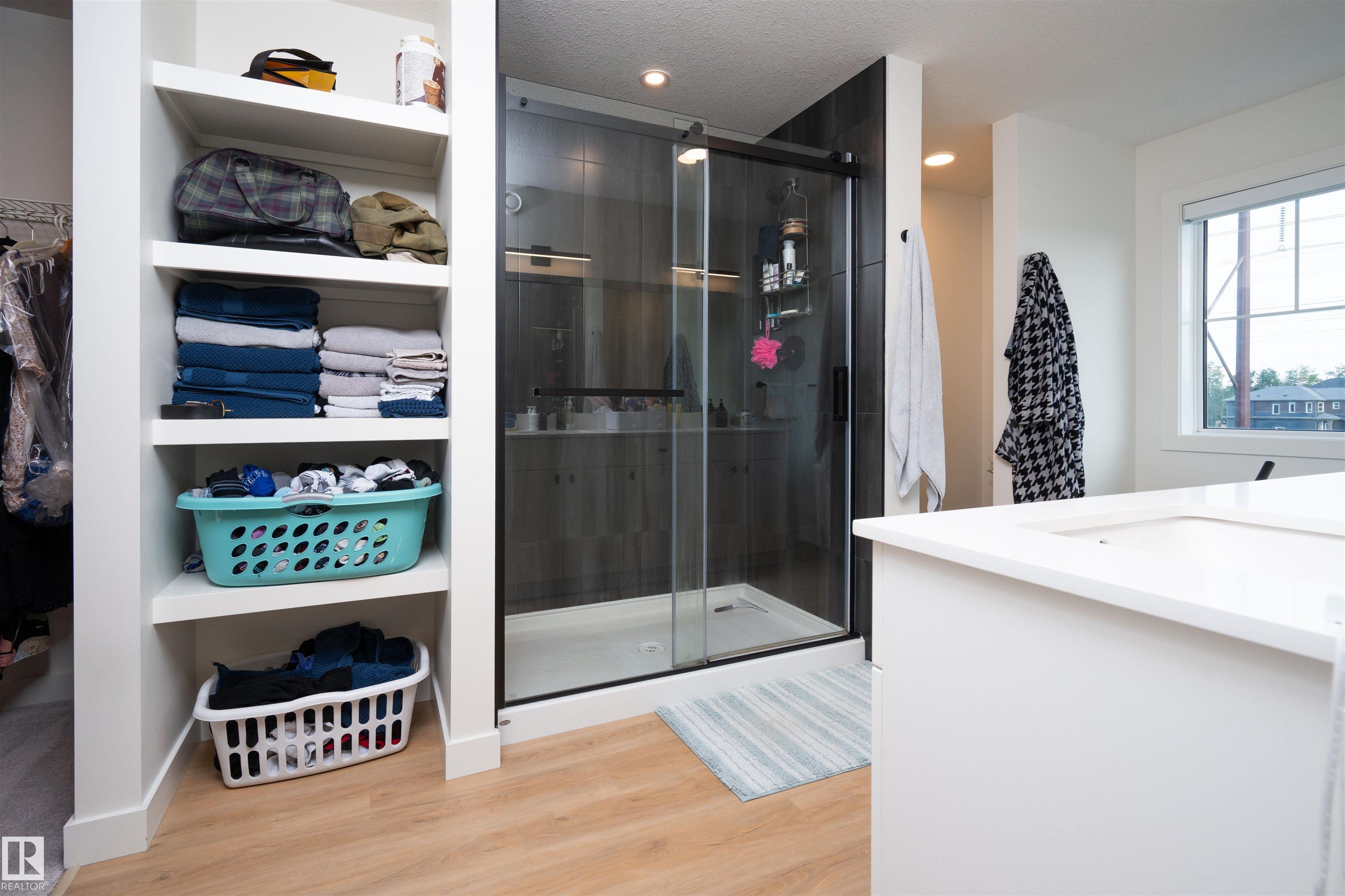 Photo 34 at 1091 Eaton Road NW, Edgemont, Edmonton