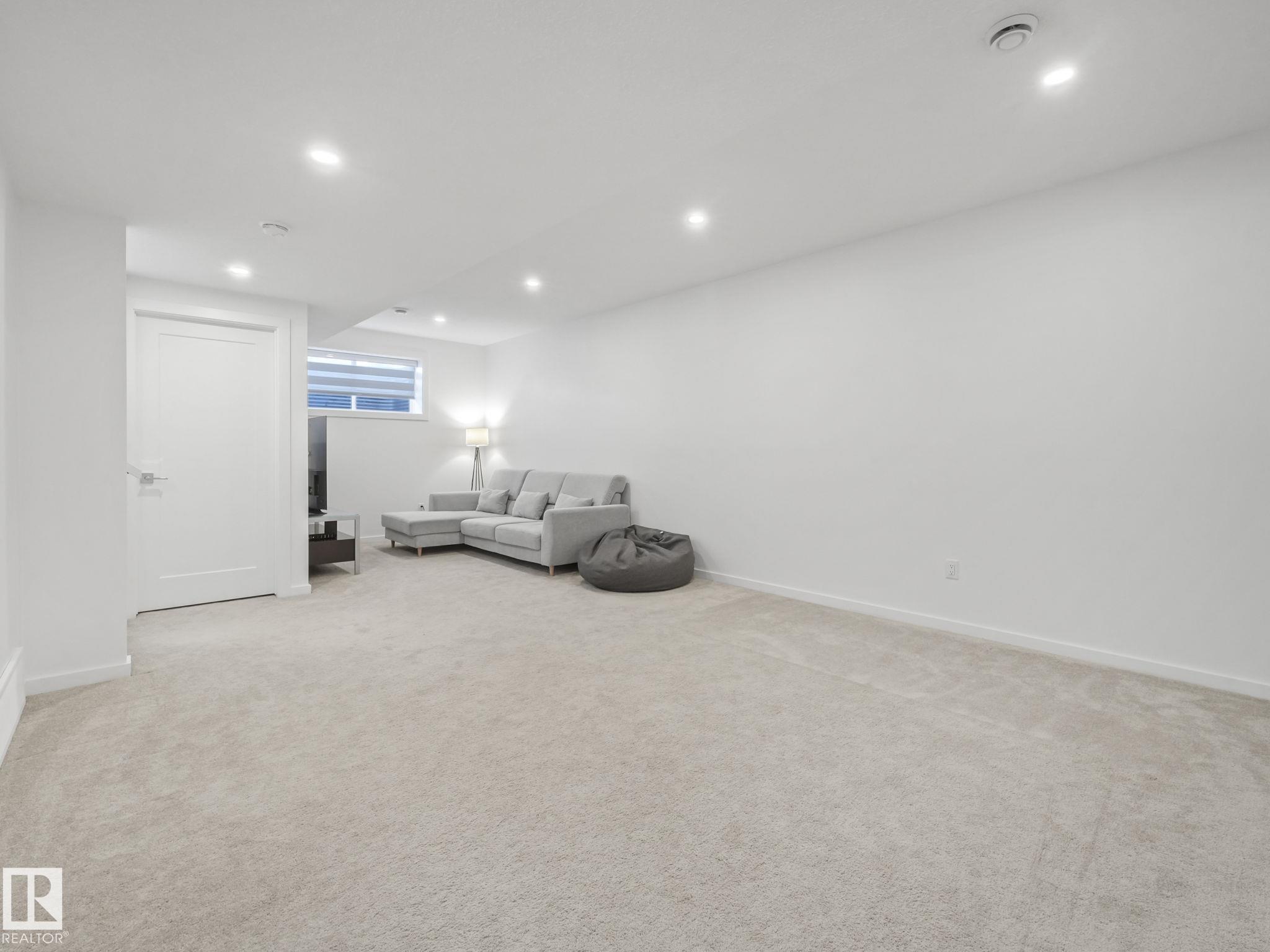Photo 48 at 1 - 12025 92 Street NW, Alberta Avenue, Edmonton