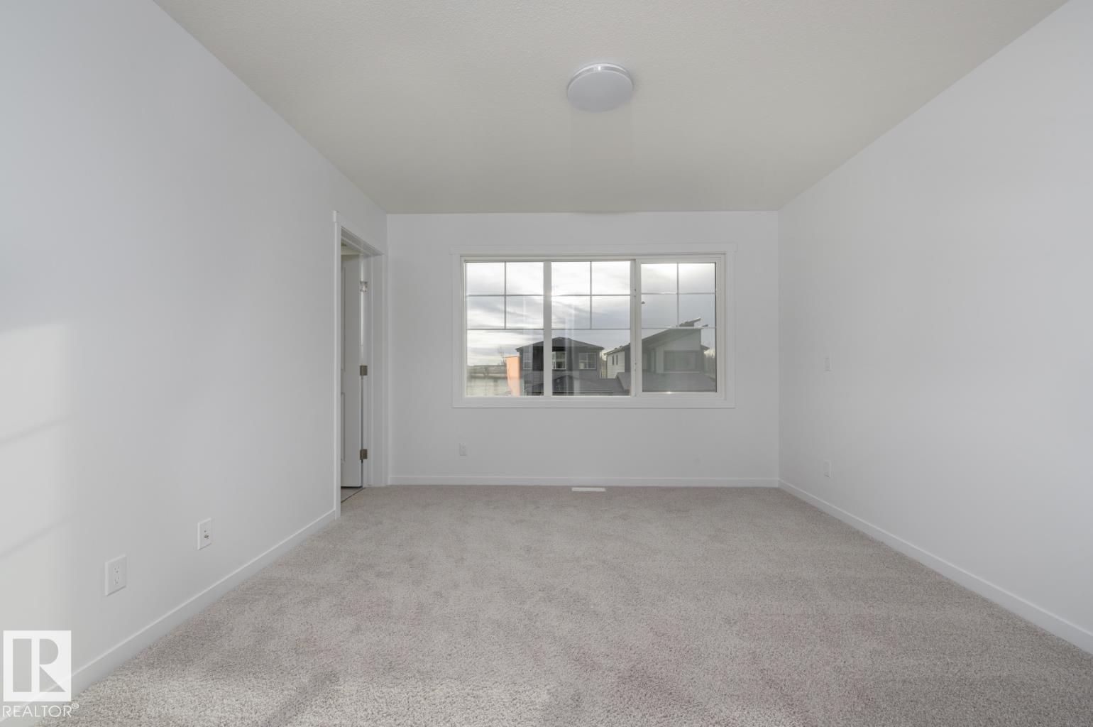 https://zimg.paragon.ice.com/ParagonImages/Property/PM/RAE/225409444/9/0/0/5be6237789edd56f83ac8b30844c818a/1/58a33454c698c682cdcbc9f1ec770307/225409444-097722e6-2431-4f19-bb70-b2c694f4e4b8.JPG