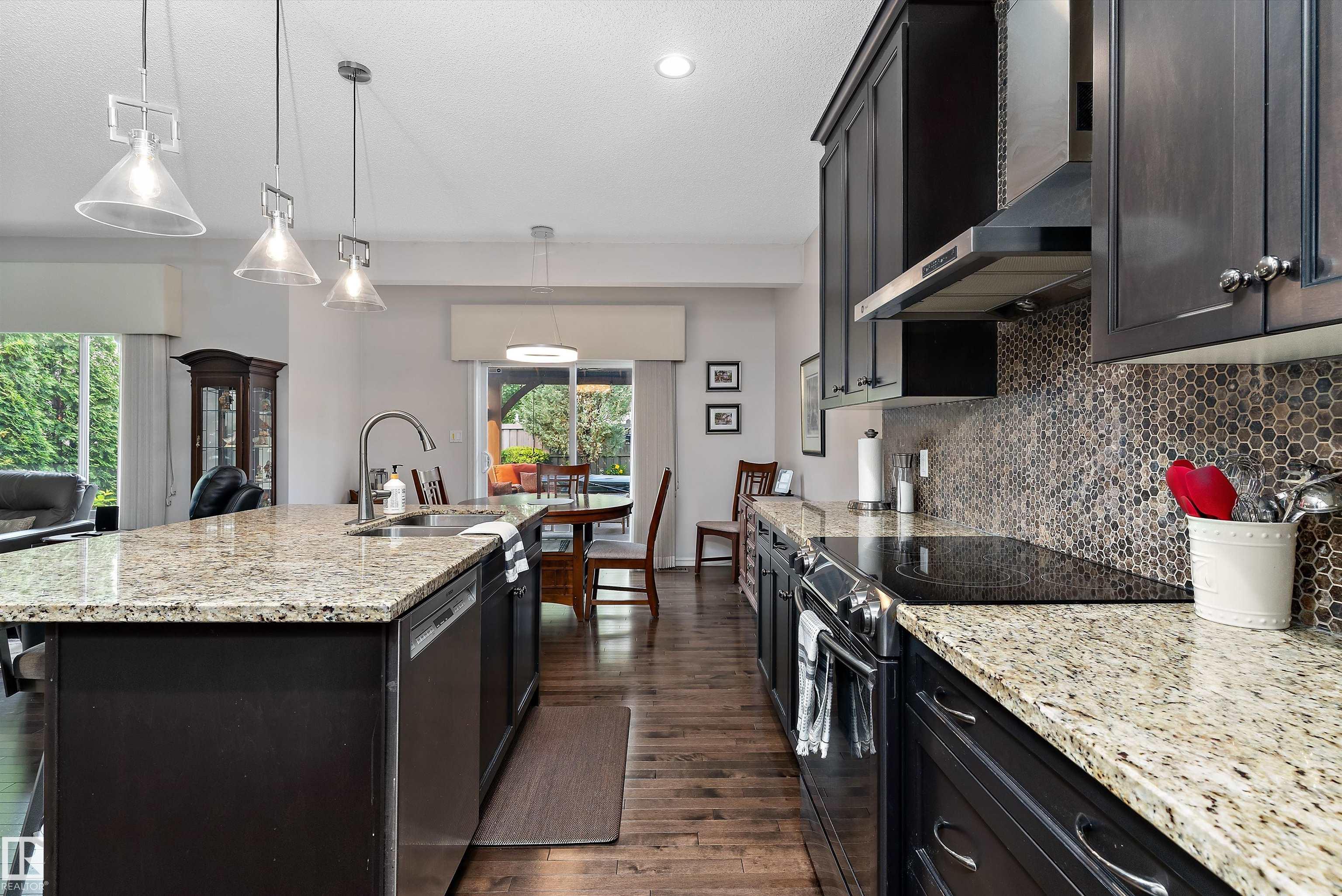 Photo 16 at 1097 Armitage Crescent SW, Ambleside, Edmonton