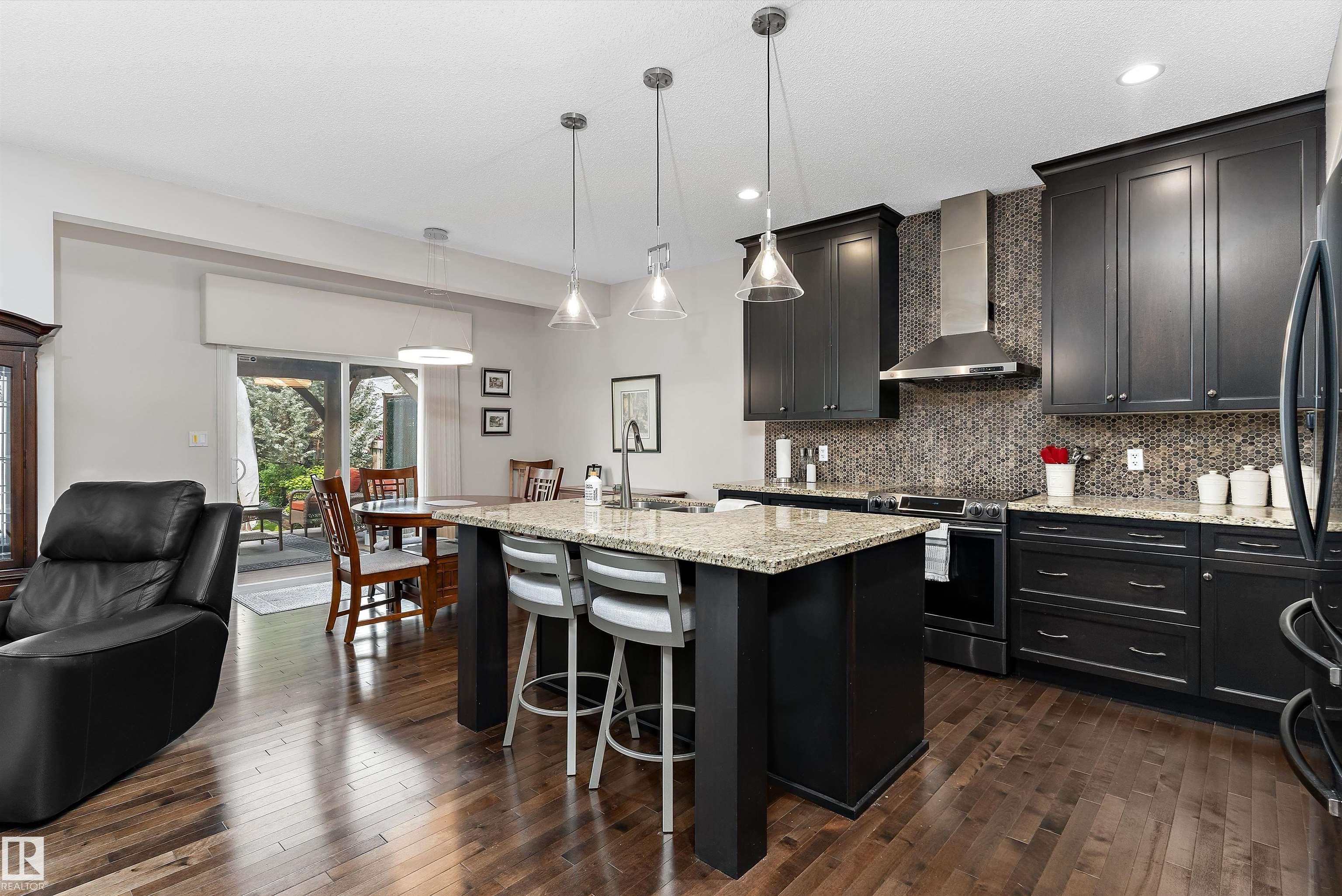 Photo 18 at 1097 Armitage Crescent SW, Ambleside, Edmonton