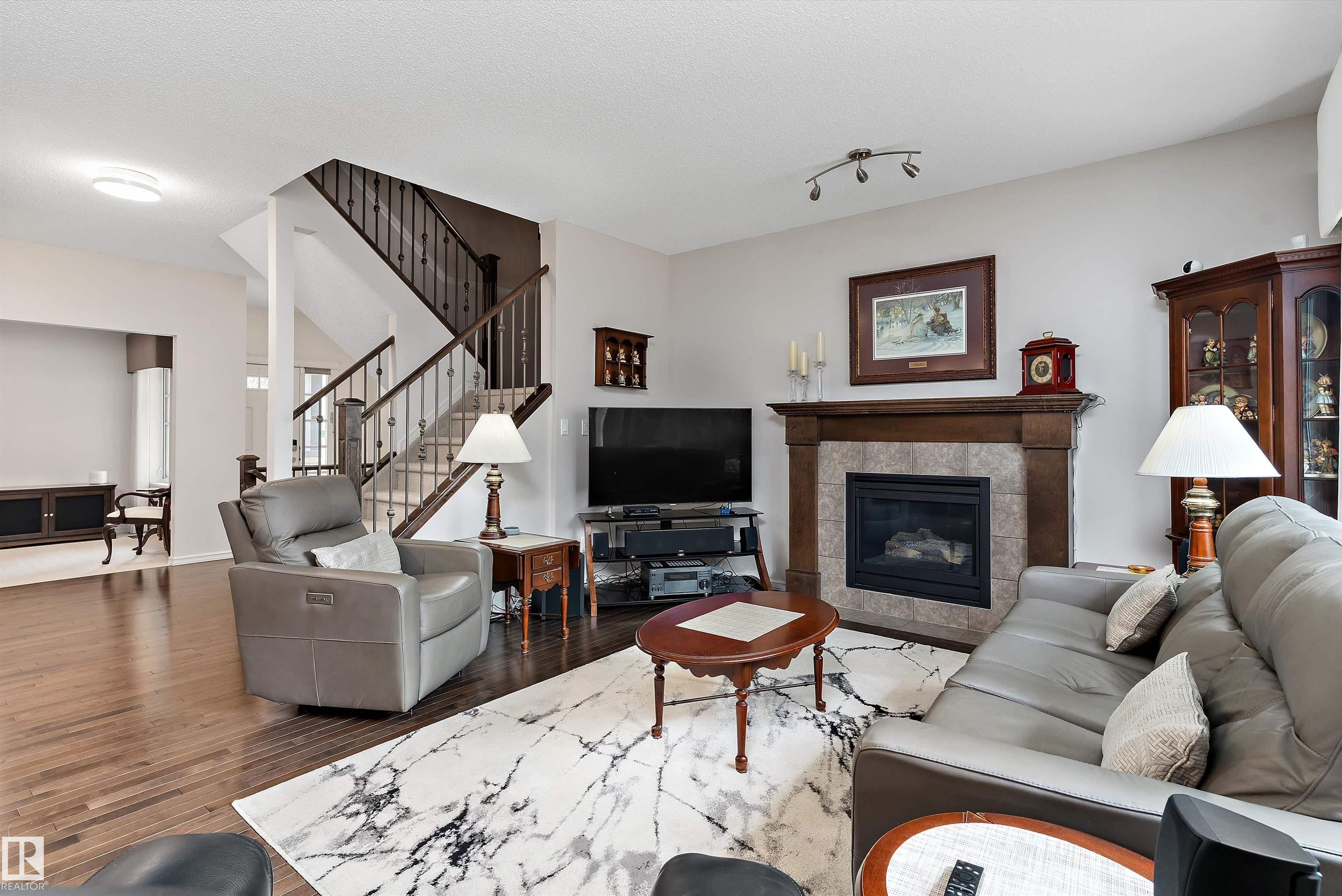 Photo 22 at 1097 Armitage Crescent SW, Ambleside, Edmonton