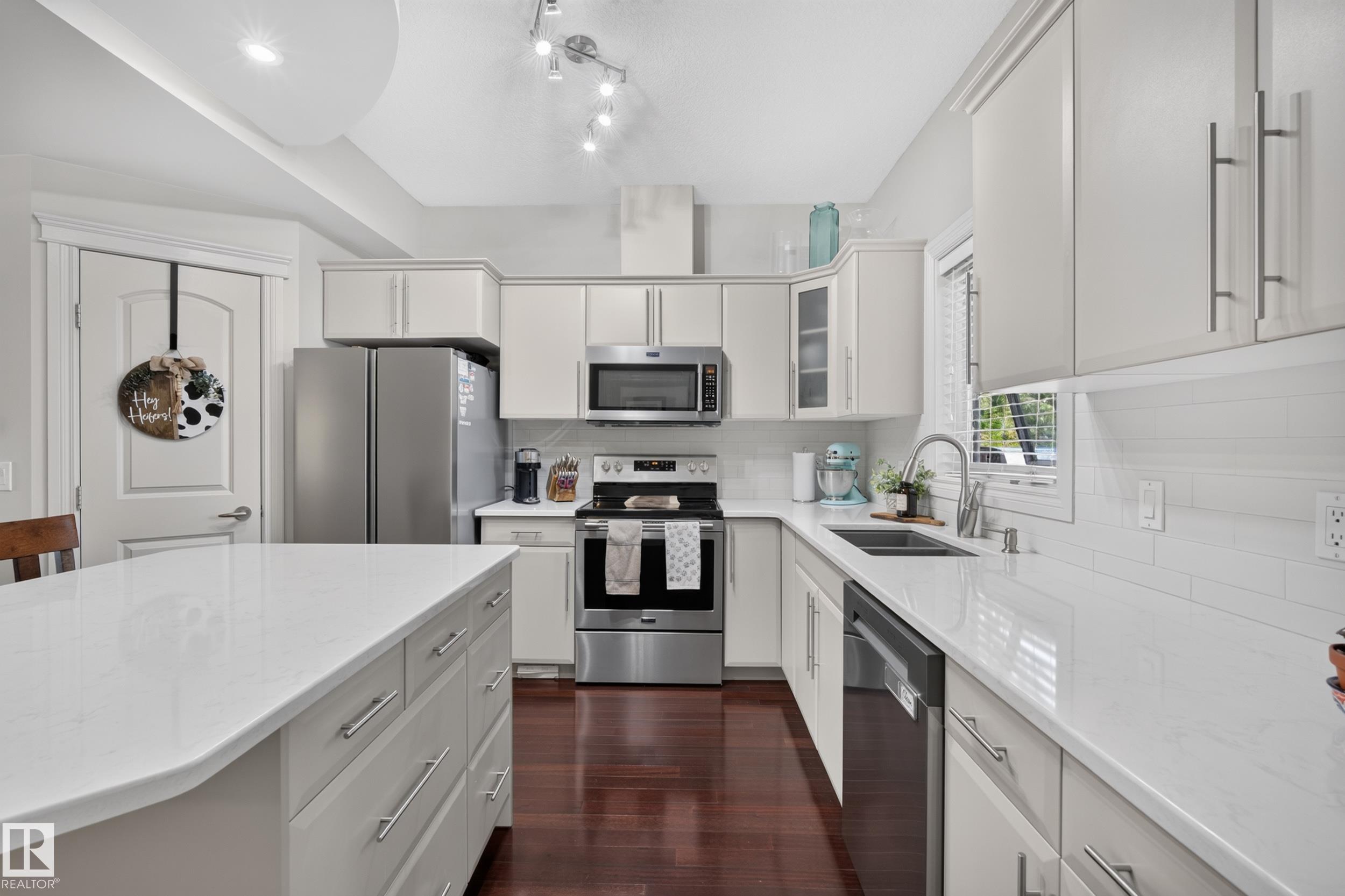Photo 11 at 6 - 903 Rutherford Road SW, Rutherford, Edmonton