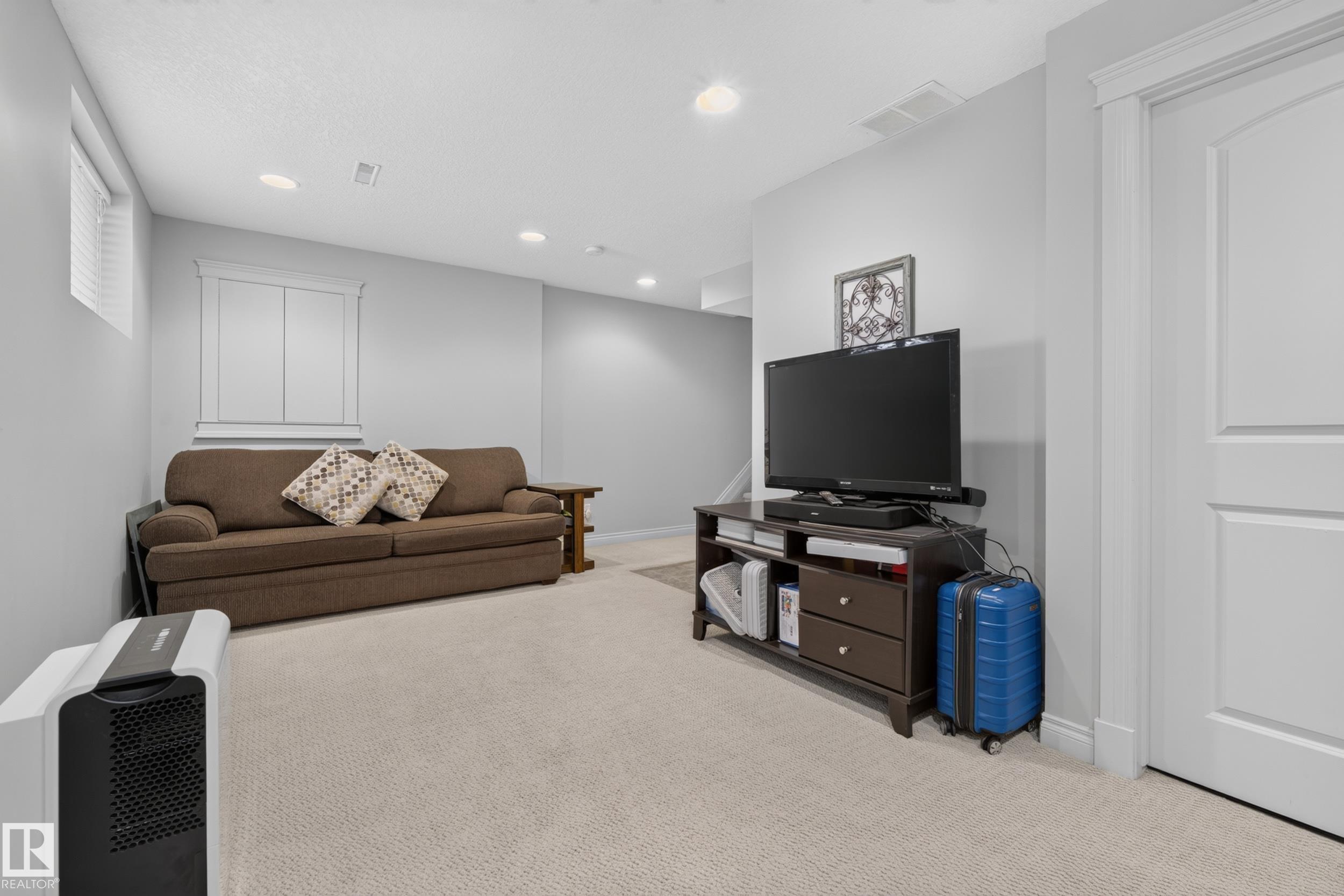 Photo 32 at 6 - 903 Rutherford Road SW, Rutherford, Edmonton