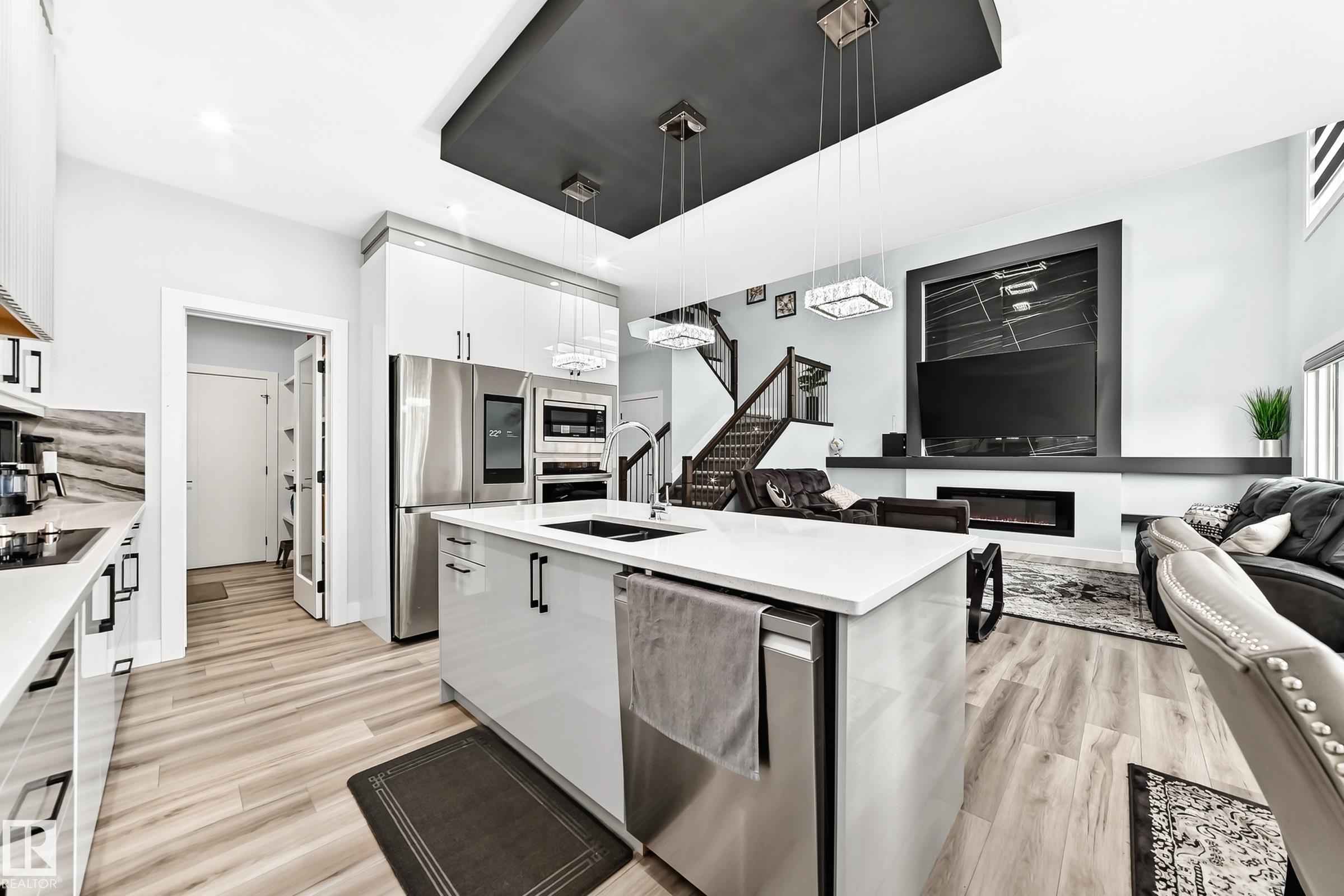 Photo 10 at 3207 160 Street SW, Glenridding Ravine, Edmonton
