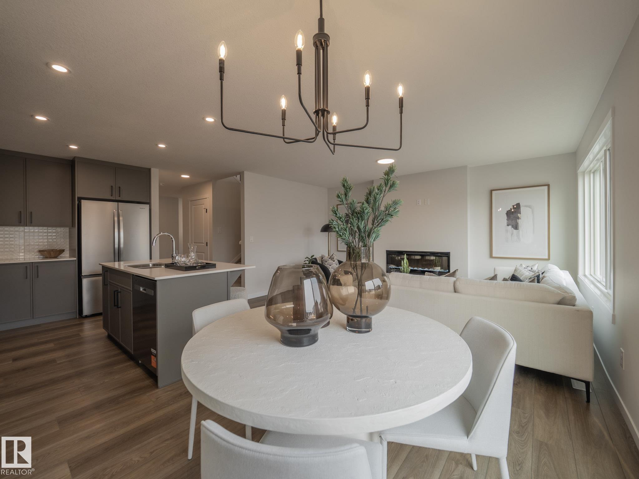 https://zimg.paragon.ice.com/ParagonImages/Property/PM/RAE/225409495/17/0/0/36ab7127292ee8857c59de3698e6592d/1/7af74ea880d12d363a705c7308285f60/225409495-8d772268-31b9-4fc0-96e4-18dc3c00d21f.JPG