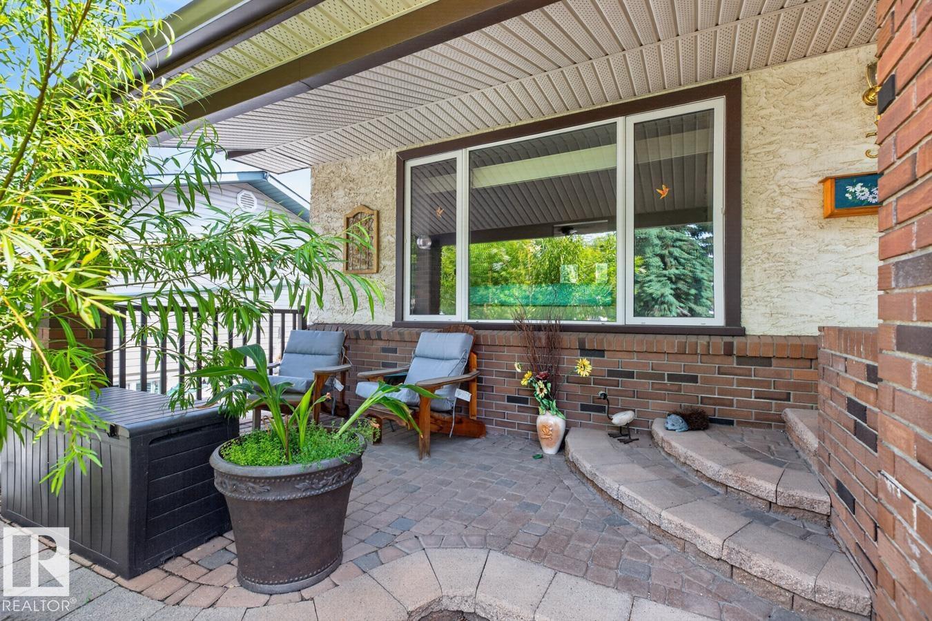 3 Hummingbird Court, Brentwood, Sherwood Park