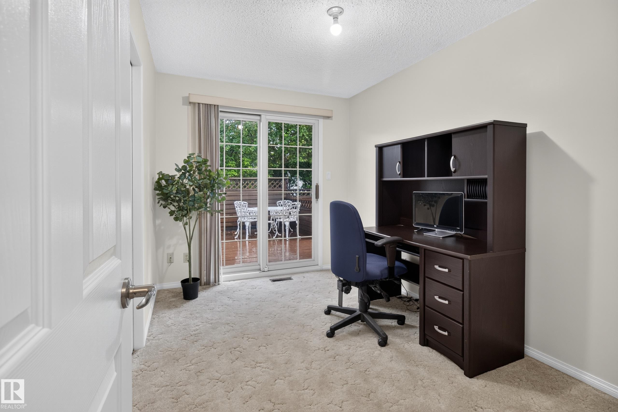 Photo 18 at 17603 85 Avenue NW, Thorncliffe, Edmonton