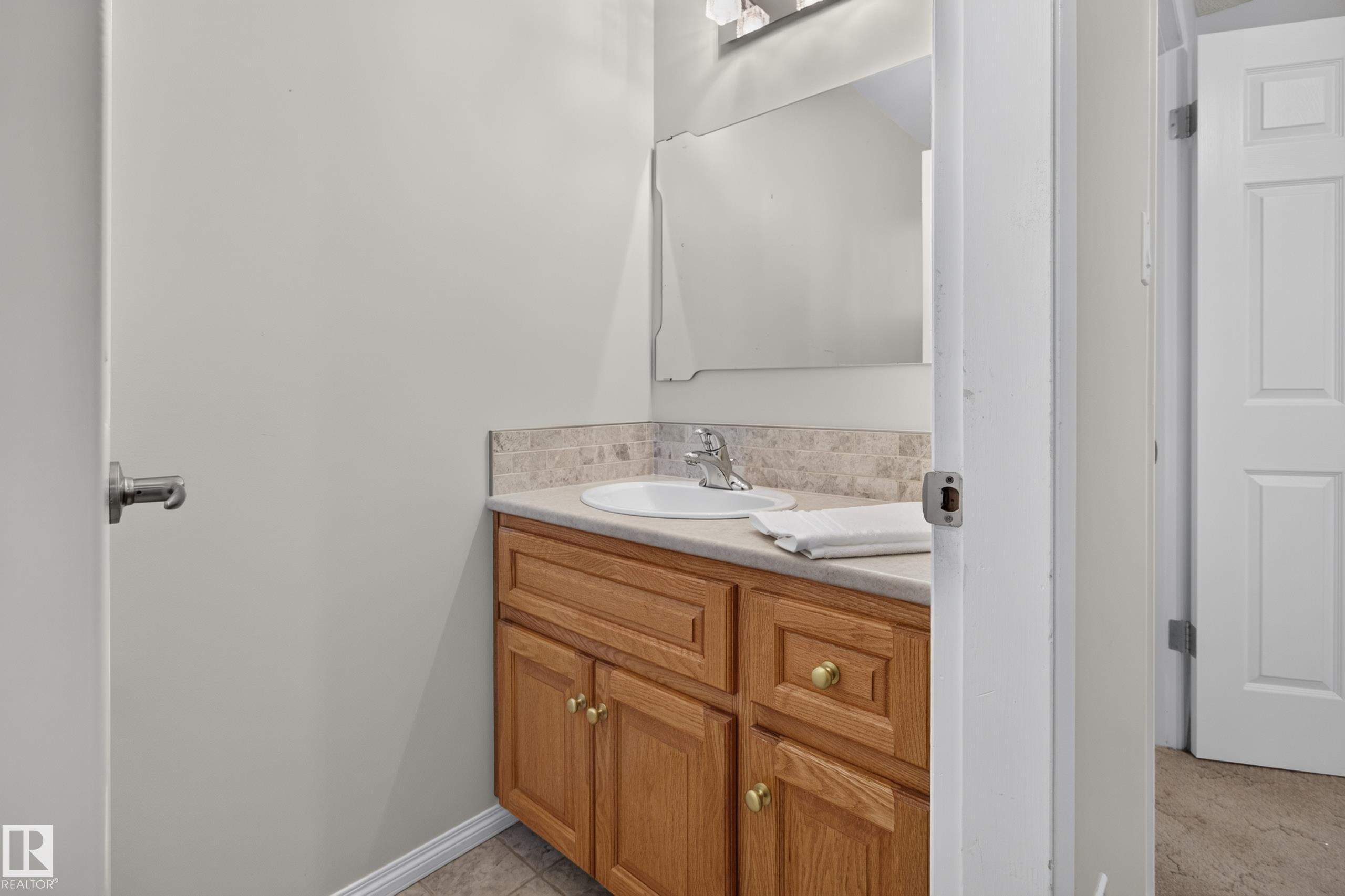 Photo 26 at 17603 85 Avenue NW, Thorncliffe, Edmonton