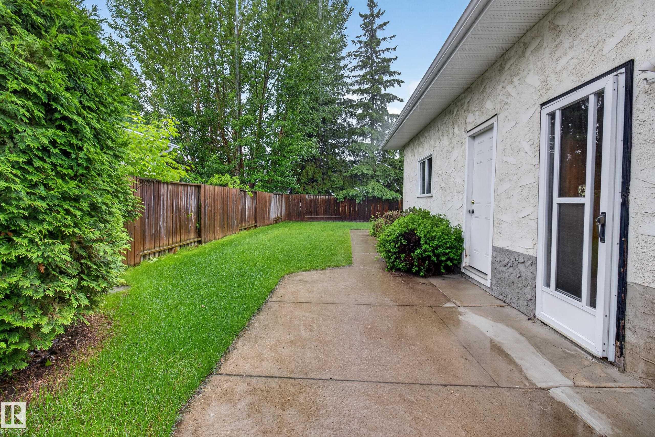 Photo 47 at 17603 85 Avenue NW, Thorncliffe, Edmonton
