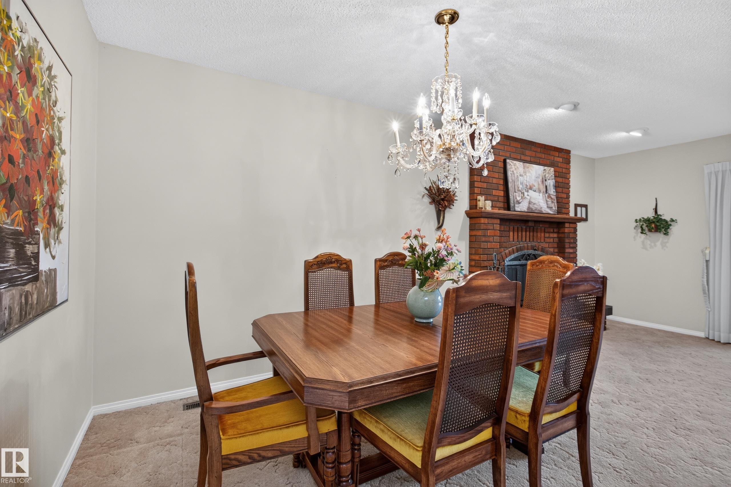 Photo 10 at 17603 85 Avenue NW, Thorncliffe, Edmonton