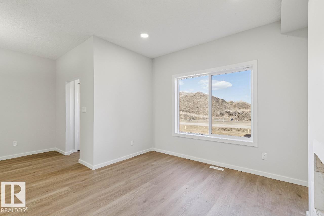 https://zimg.paragon.ice.com/ParagonImages/Property/PM/RAE/225409513/14/0/0/5f4690e2fe73418bae5344bb2514b604/1/c7510be923a96e0e1b104b5523100aac/225409513-8260ef0c-9e15-4538-afad-046aa0fcf8c6.JPG