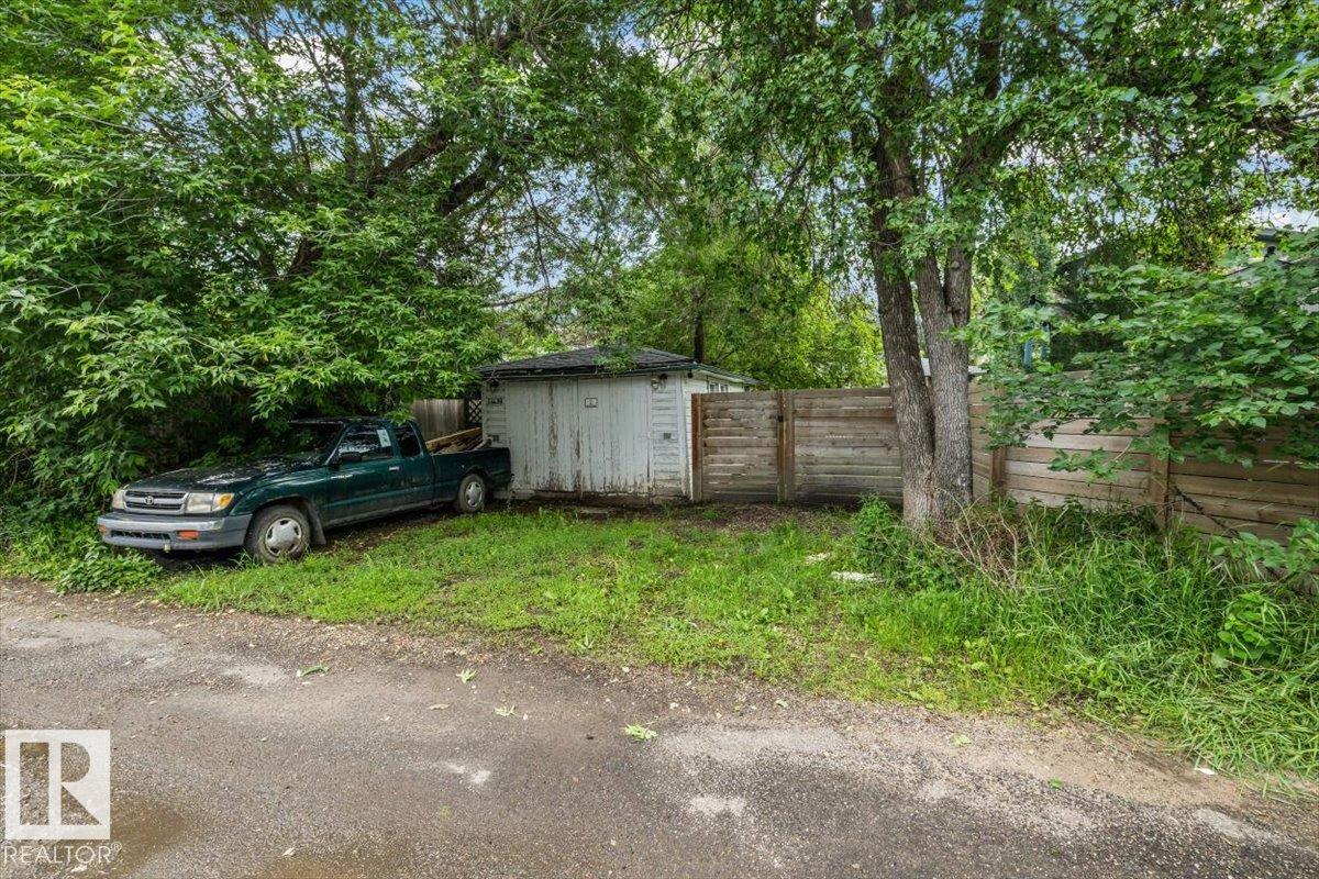 https://zimg.paragon.ice.com/ParagonImages/Property/PM/RAE/225409525/30/0/0/9be4e5c645dde98250bafa62554f54b5/1/37c6cf49b72b19af7f750bcbdb4716ad/225409525-c6b66e5e-65f4-4764-bf3e-6e4171abb488.JPG