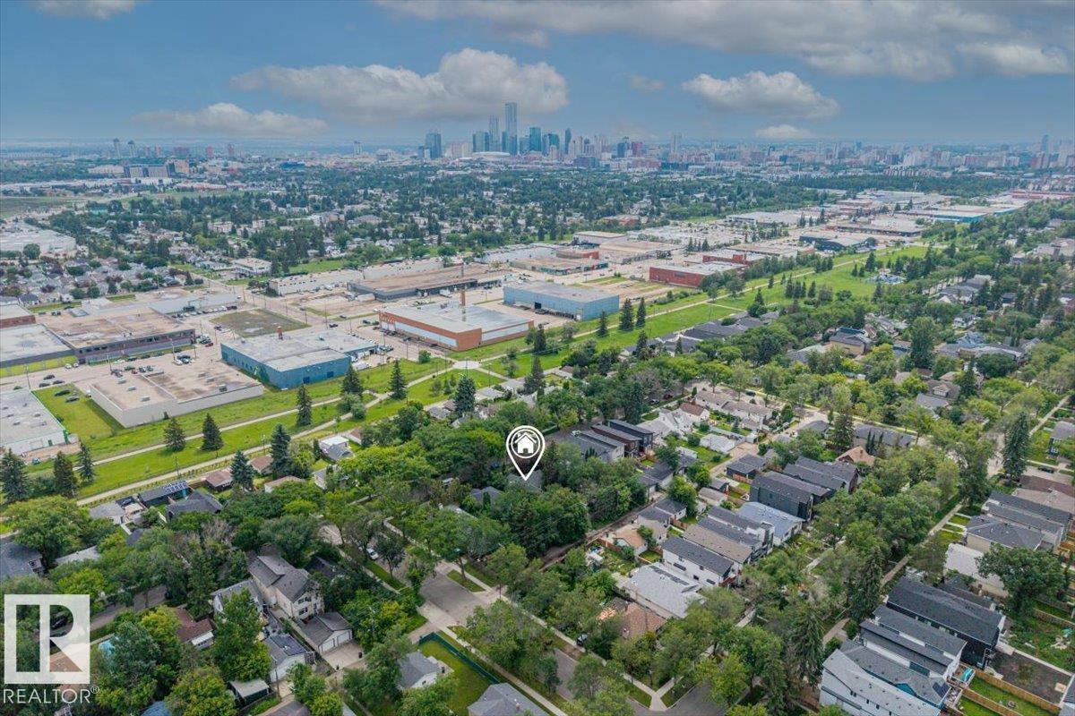 https://zimg.paragon.ice.com/ParagonImages/Property/PM/RAE/225409525/37/0/0/ae4086300f31c2075901b19aa186eb50/1/37c6cf49b72b19af7f750bcbdb4716ad/225409525-be40705a-00a2-44d4-9ce1-0e76d84e1491.JPG