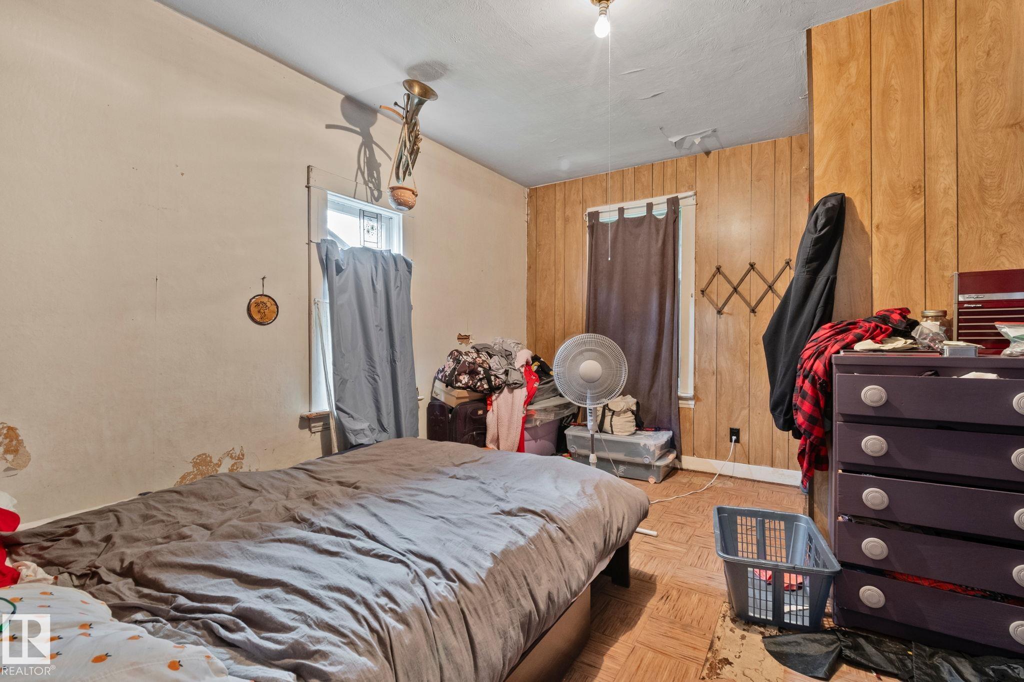 Photo 18 at 11209 38 Street NW, Beverly Heights, Edmonton