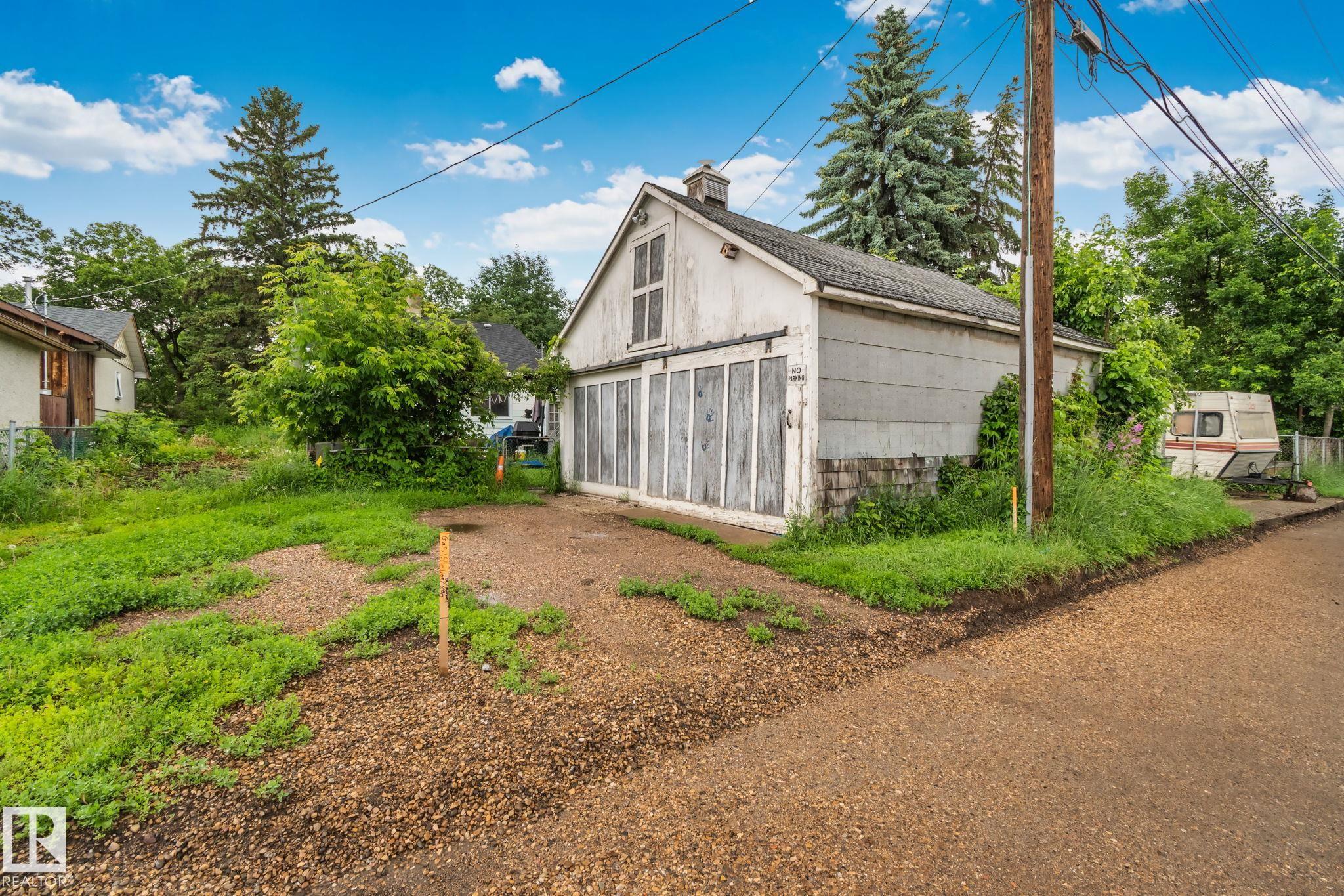 11209 38 Street NW, Beverly Heights, Edmonton