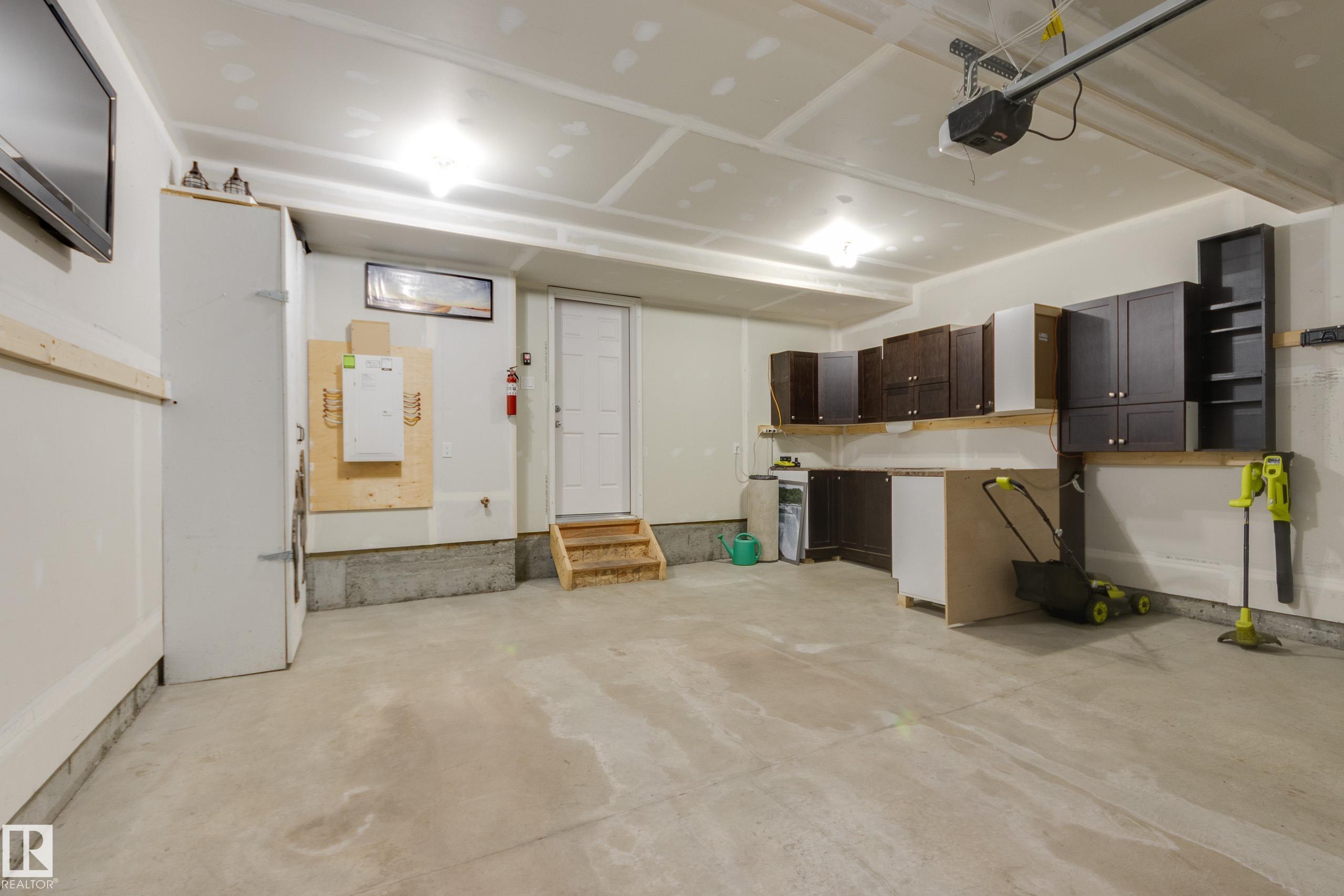 Photo 30 at 19606 27 Avenue NW, The Uplands, Edmonton