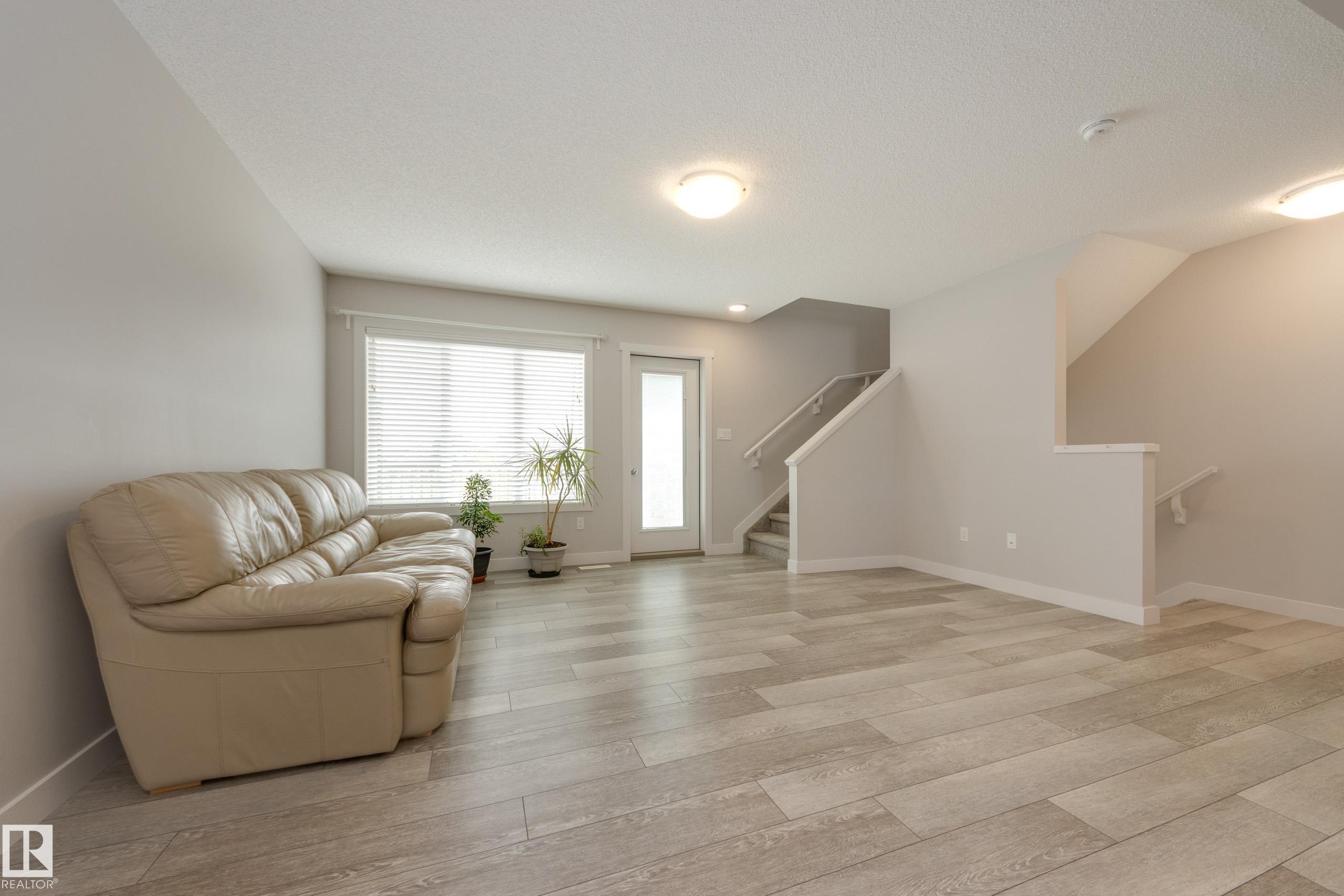 Photo 7 at 19606 27 Avenue NW, The Uplands, Edmonton