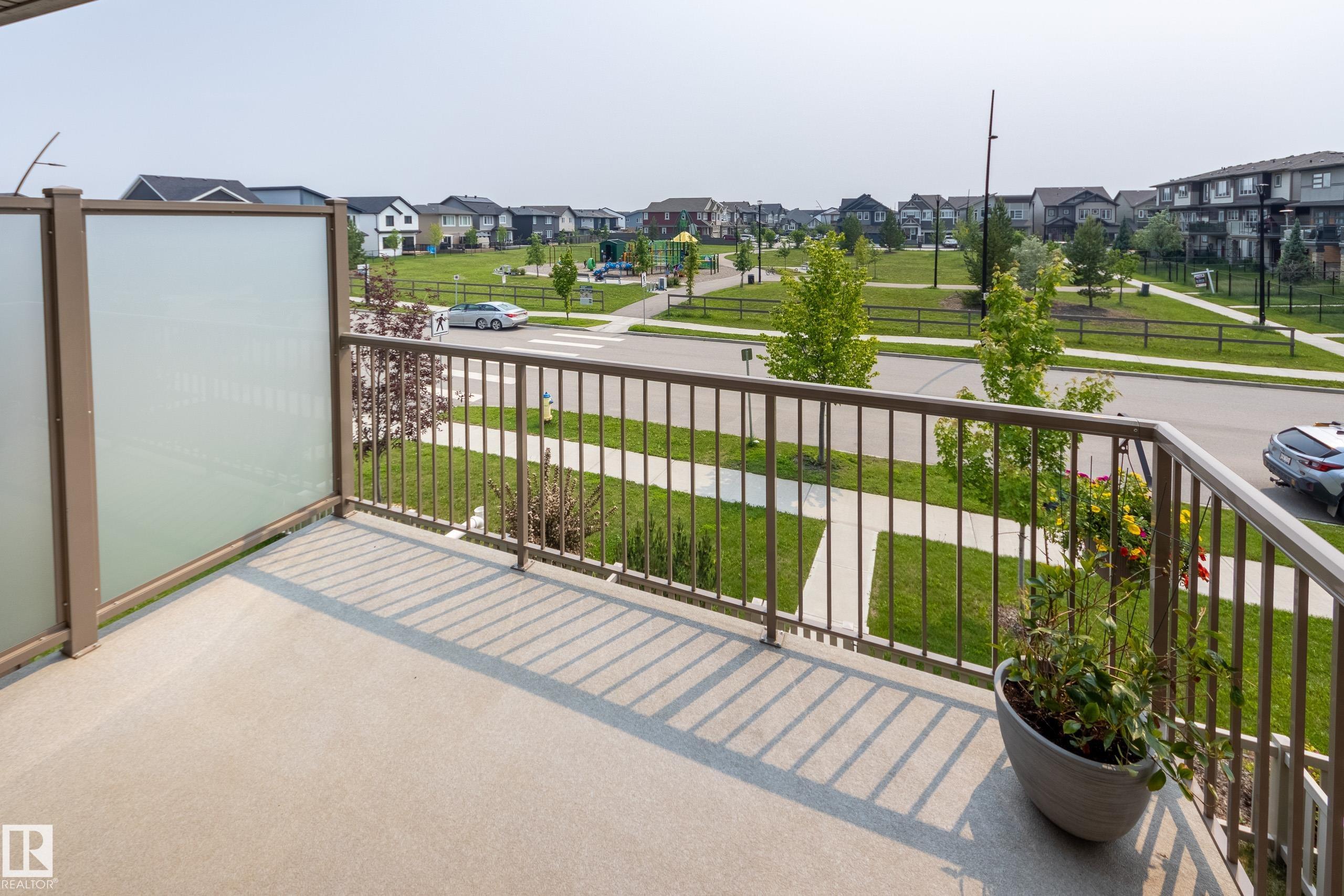 Photo 8 at 19606 27 Avenue NW, The Uplands, Edmonton