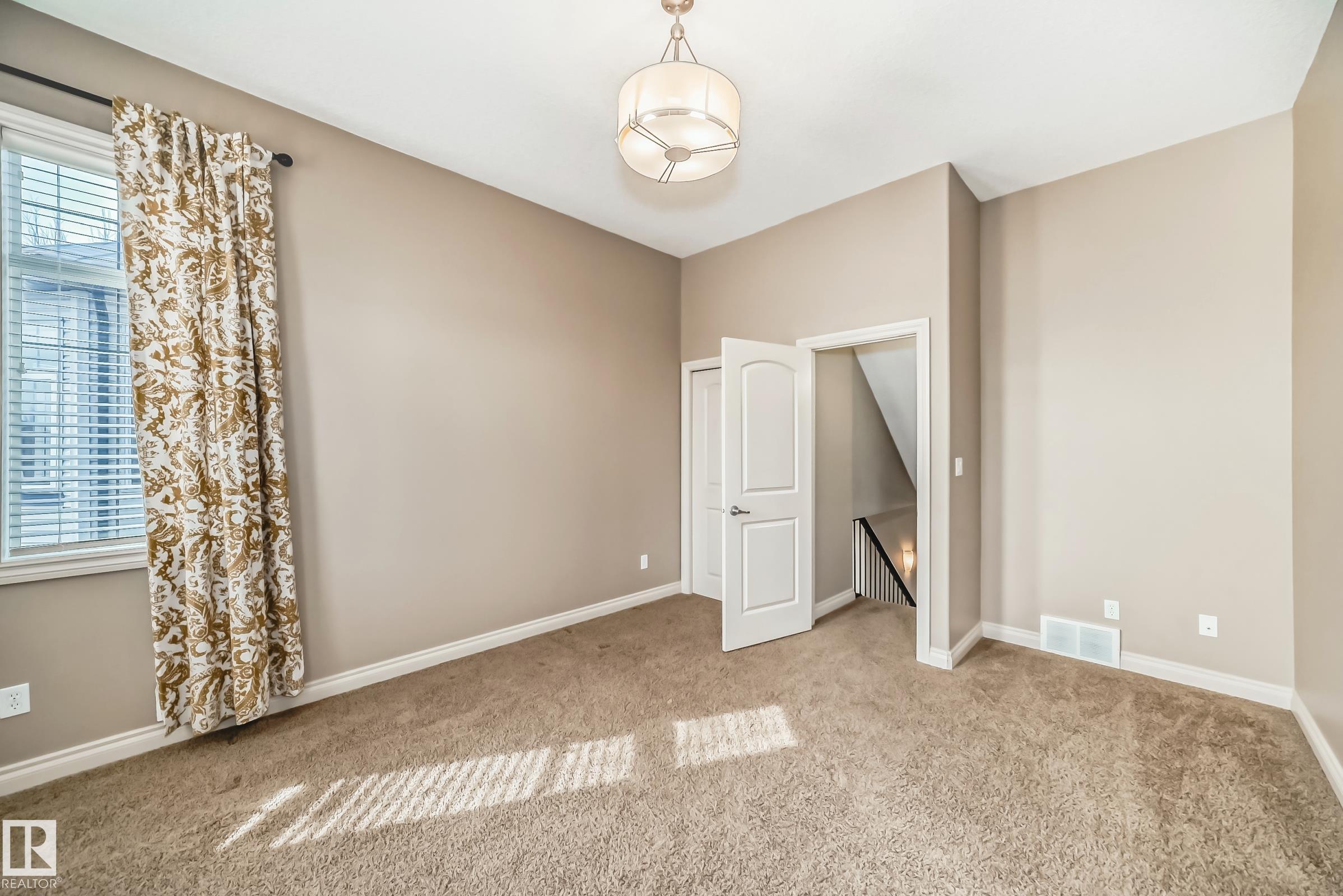 Photo 13 at 13 - 12610 15 Avenue SW, Rutherford, Edmonton