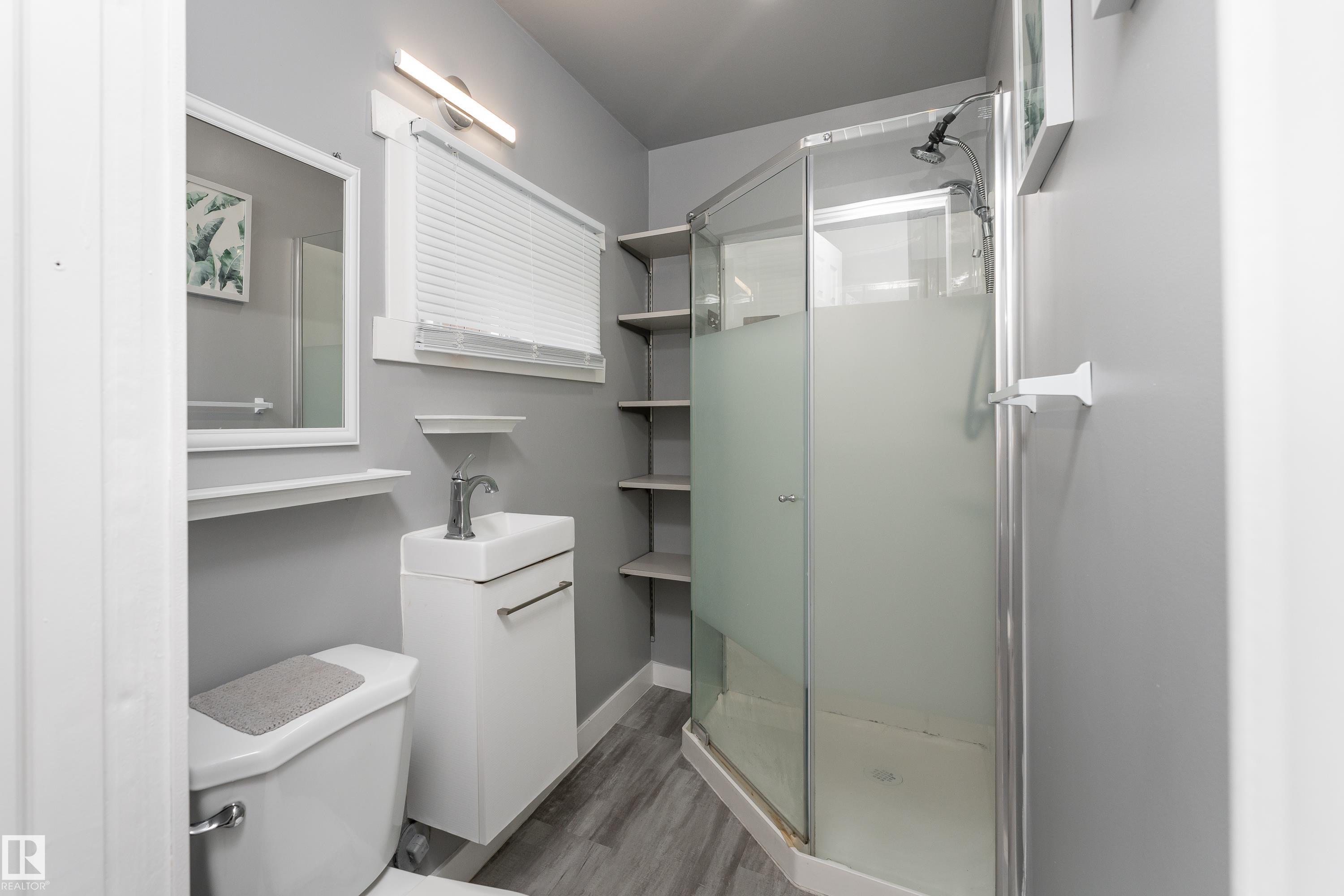 https://zimg.paragon.ice.com/ParagonImages/Property/PM/RAE/225409551/37/0/0/821c686b21c2a1acf06b8f76dda5455a/1/18fd8303d7a76d98b0ff8611e19ae10f/225409551-447d342a-5e8f-4c20-97f4-cc28734ede14.JPG
