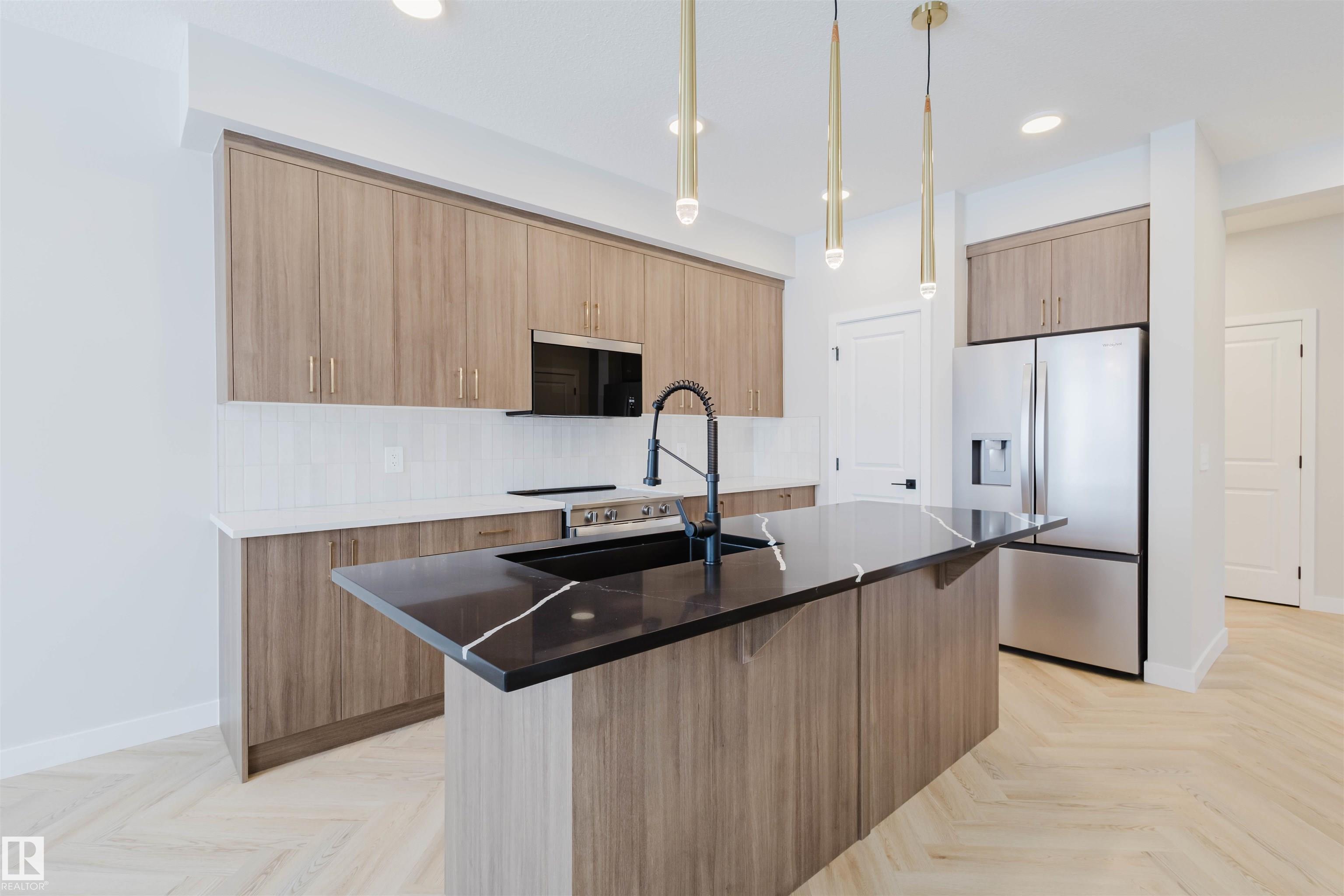 Photo 11 at 8300 Kiriak Loop SW, Keswick, Edmonton