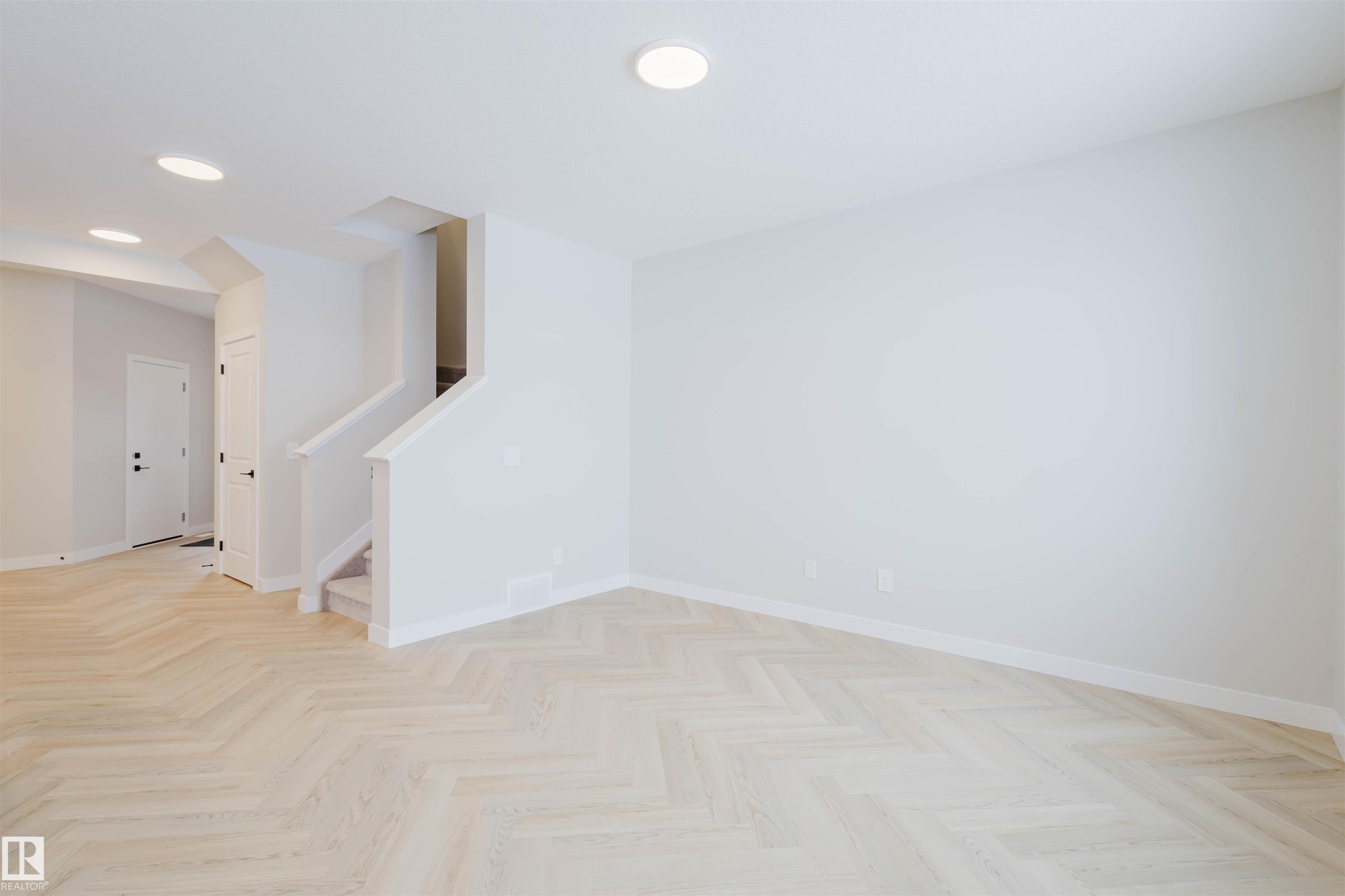 Photo 15 at 8300 Kiriak Loop SW, Keswick, Edmonton