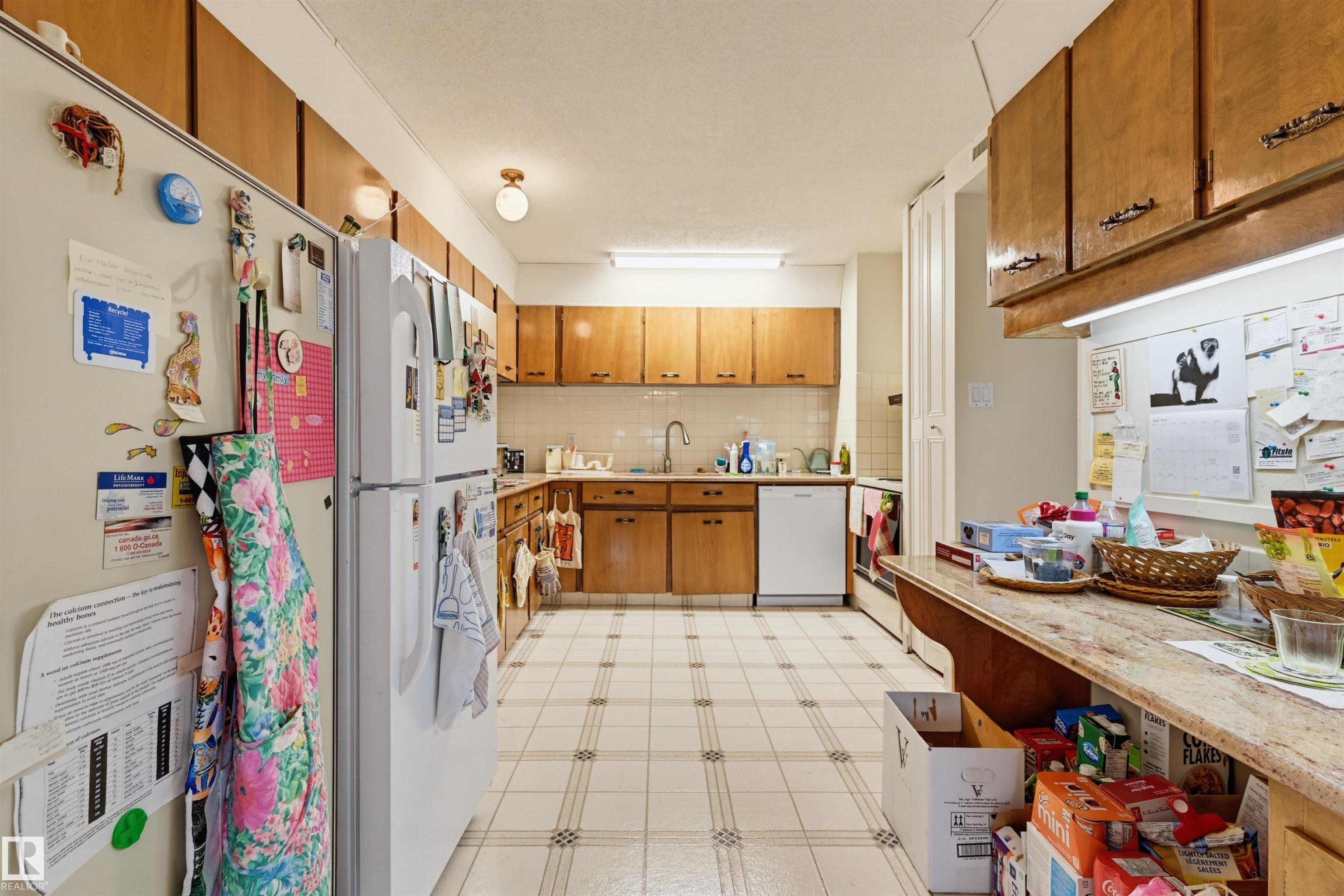 Photo 9 at 903 - 10160 115 Street NW, Wîhkwêntôwin, Edmonton
