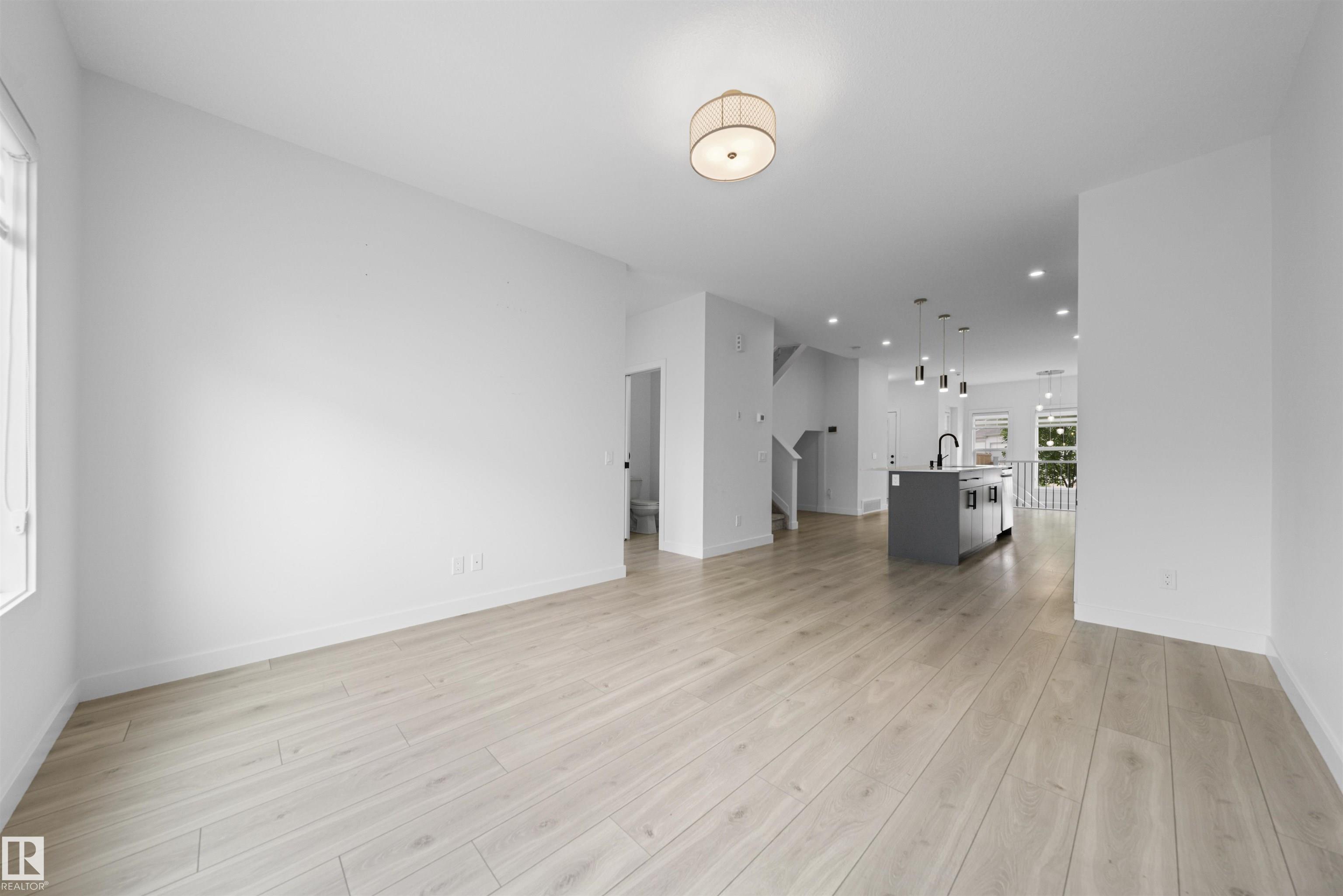 Photo 13 at 2953 Coughlan Green green SW, Chappelle Area, Edmonton