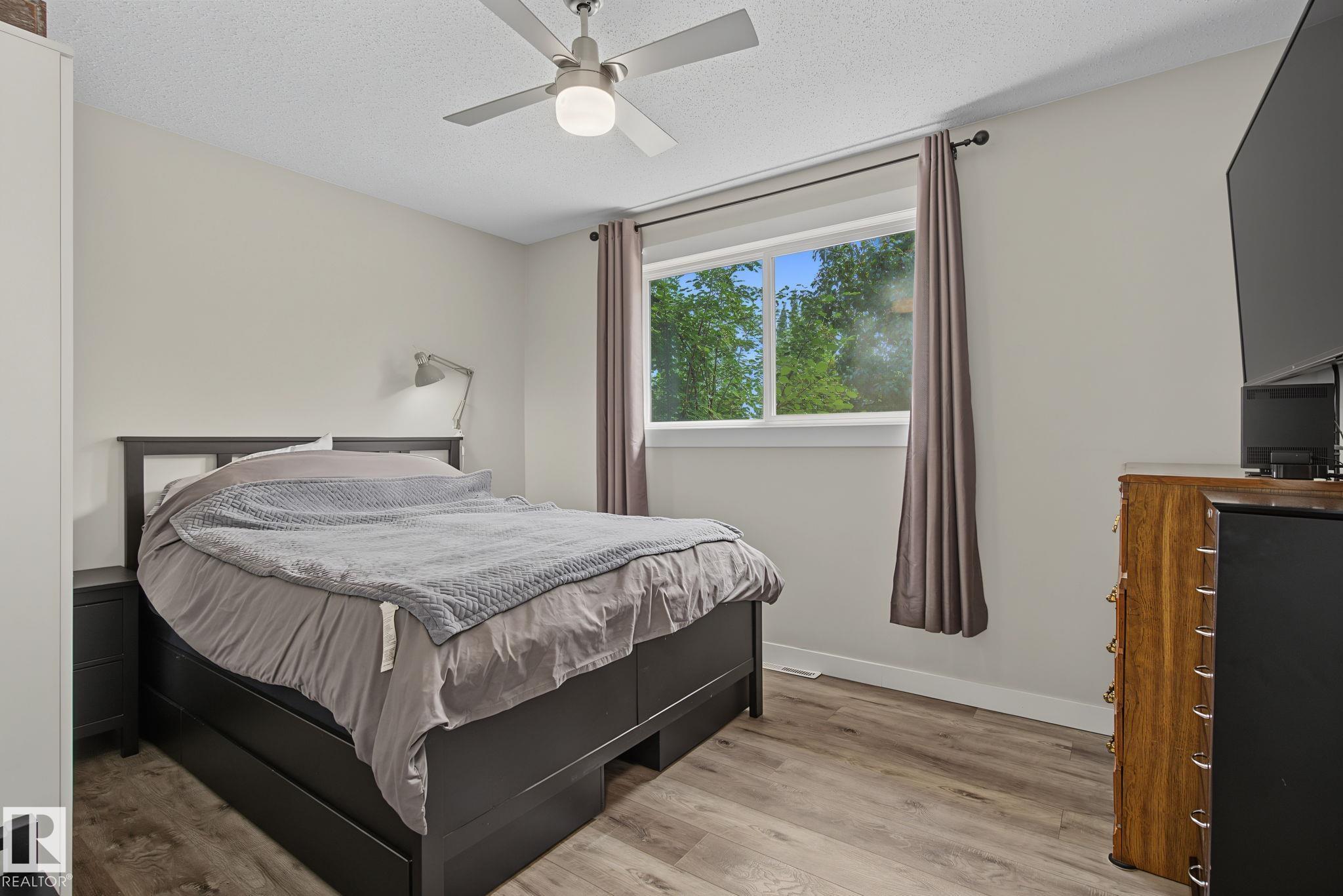 Photo 22 at 3622 115 Avenue NW, Beverly Heights, Edmonton