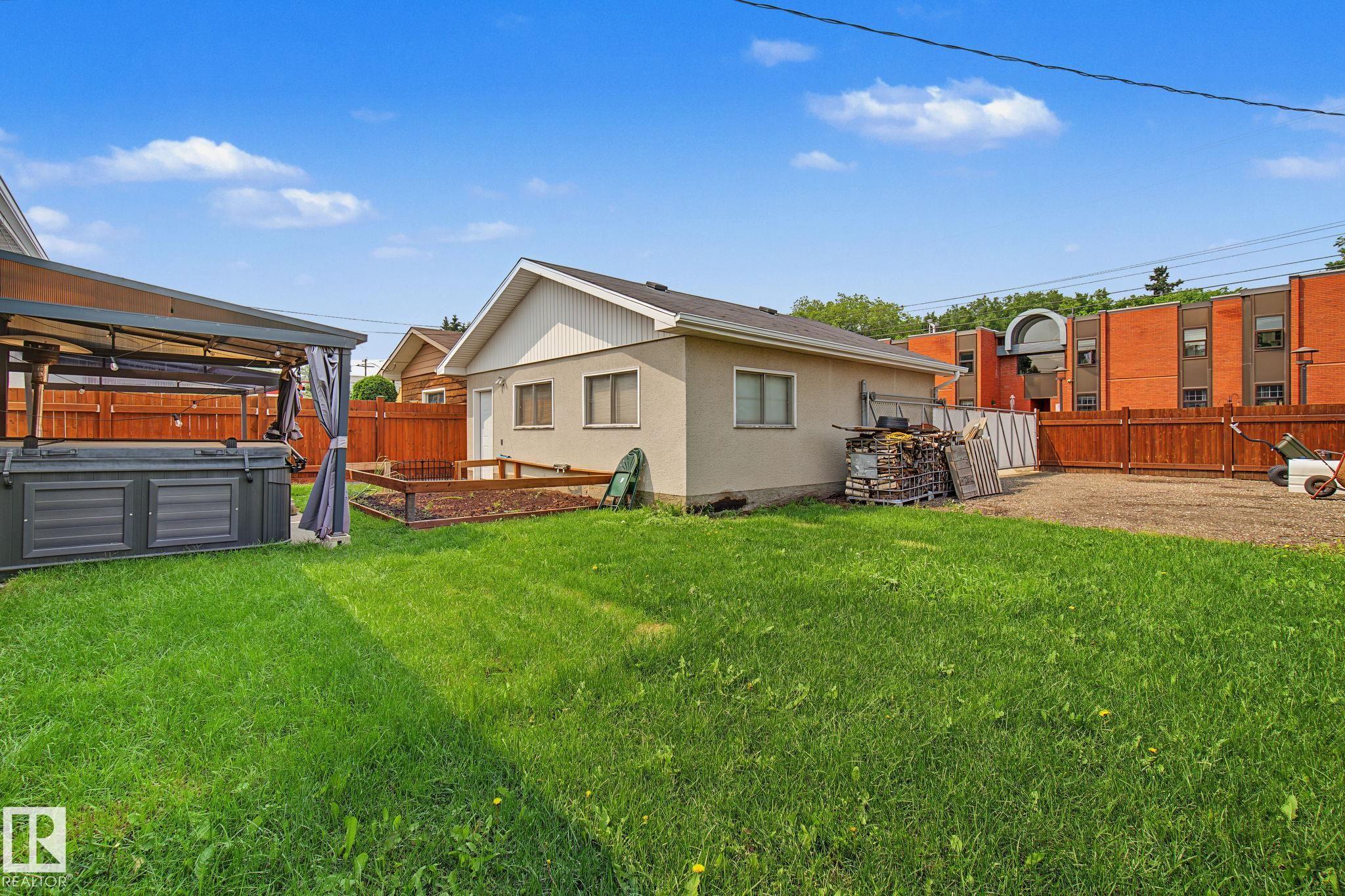 Photo 47 at 3622 115 Avenue NW, Beverly Heights, Edmonton