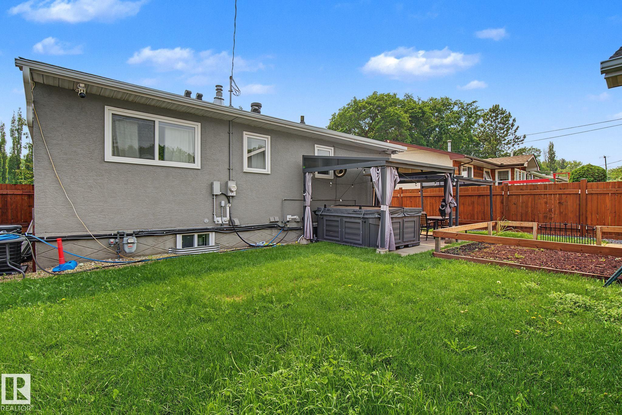 Photo 48 at 3622 115 Avenue NW, Beverly Heights, Edmonton